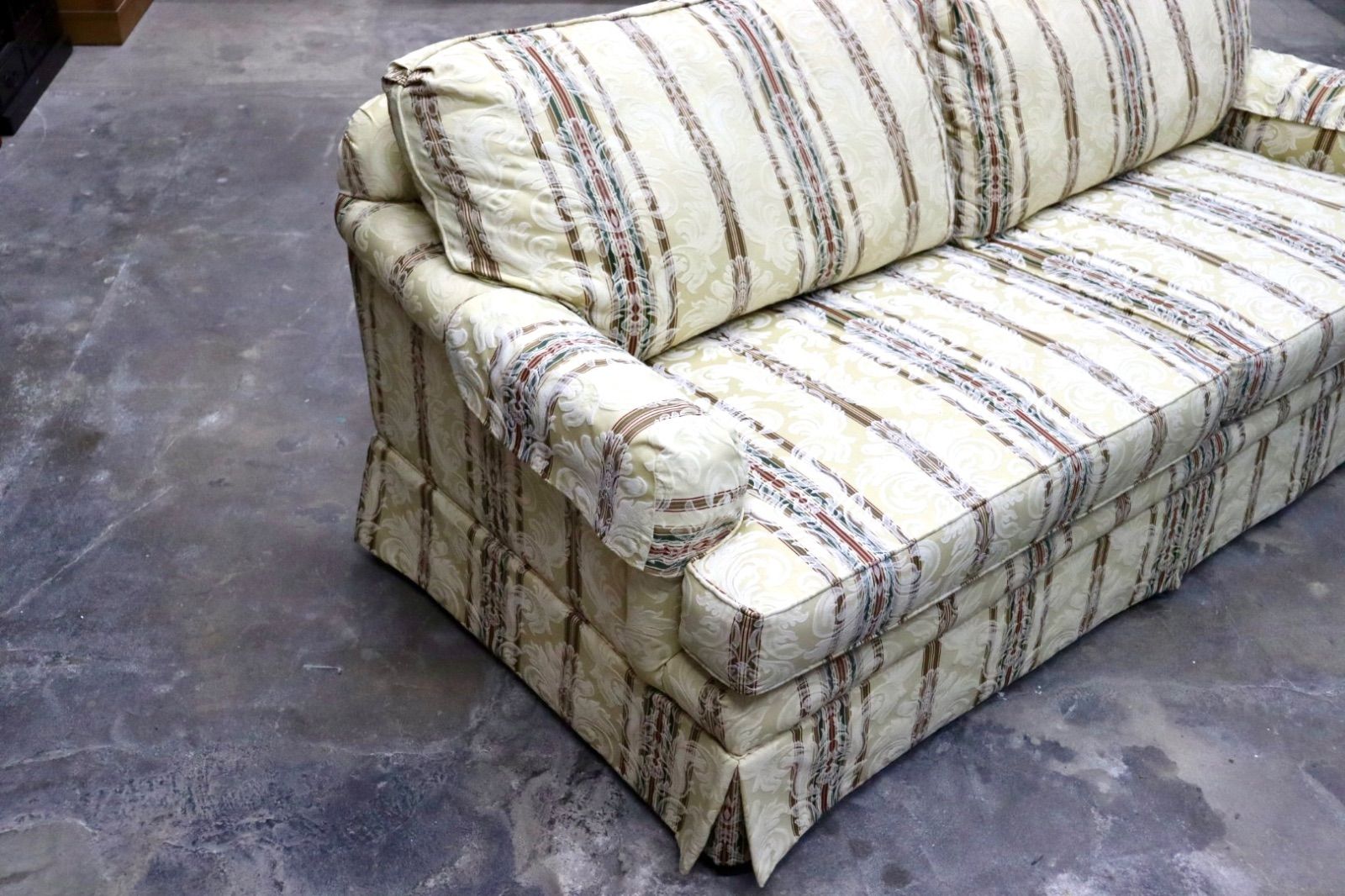 GMIH352○Thomasville / トーマスビル 3人掛けソファ トリプルソファ