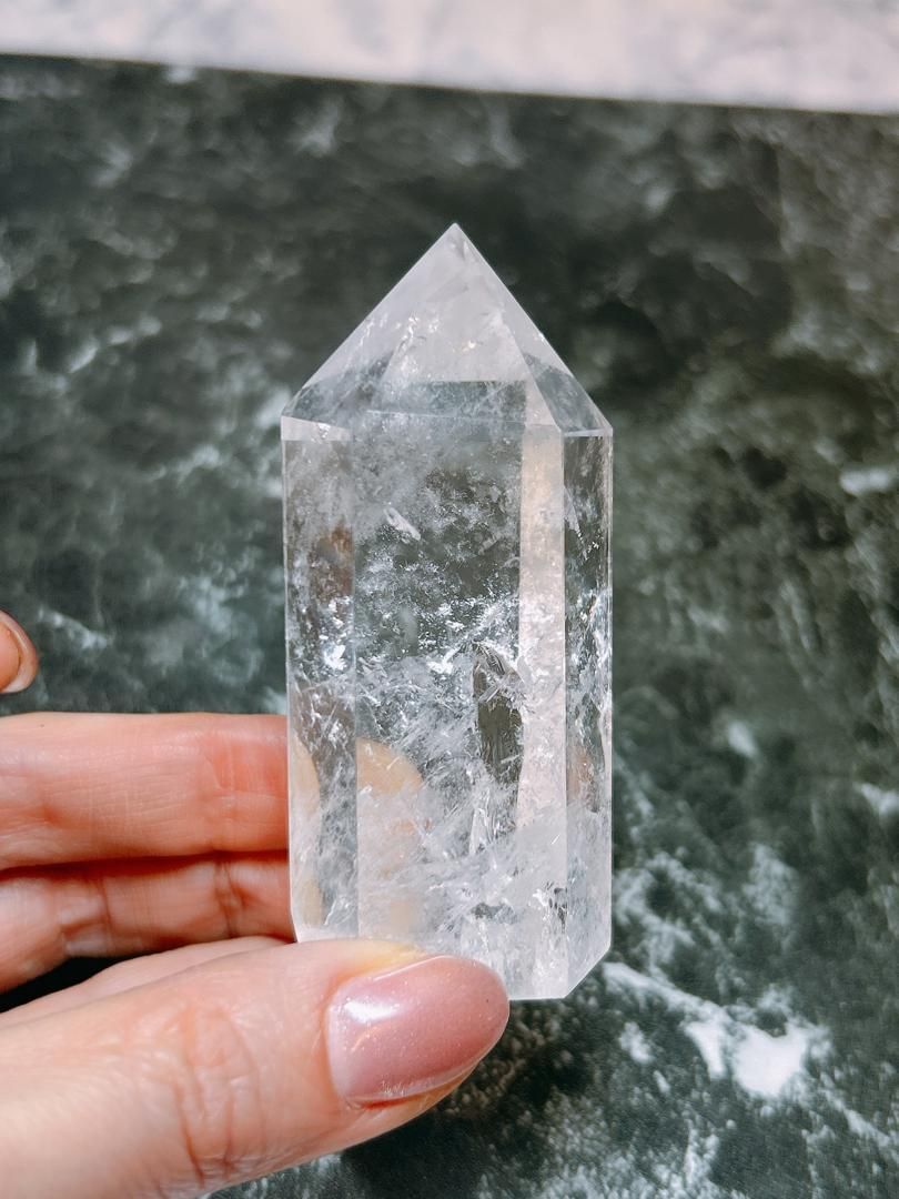 E17095】水晶ポイント ブラジル 研磨 Quartz Crystal - メルカリ