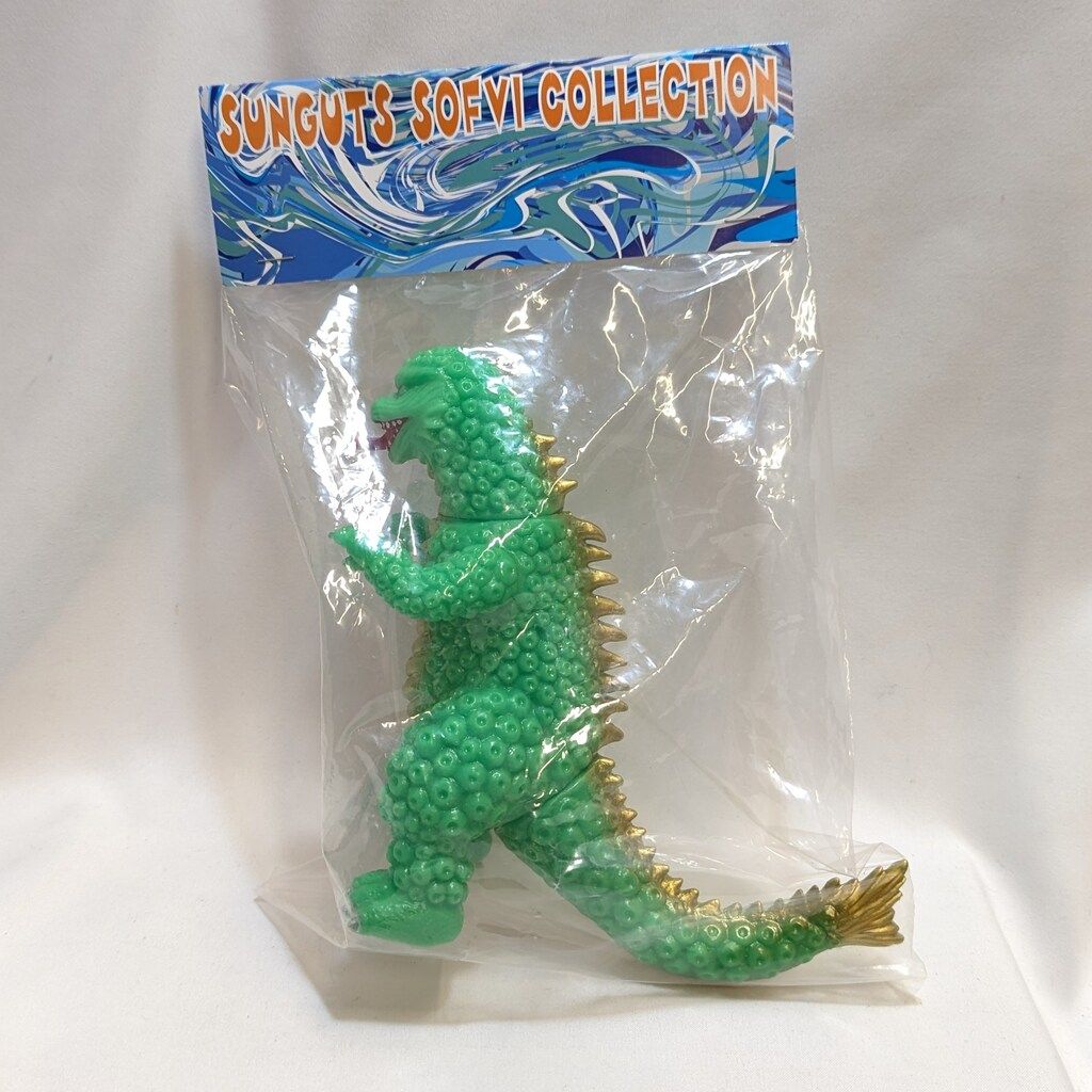 サンガッツ本舗 豊年魚 蓄光緑成型/金/赤