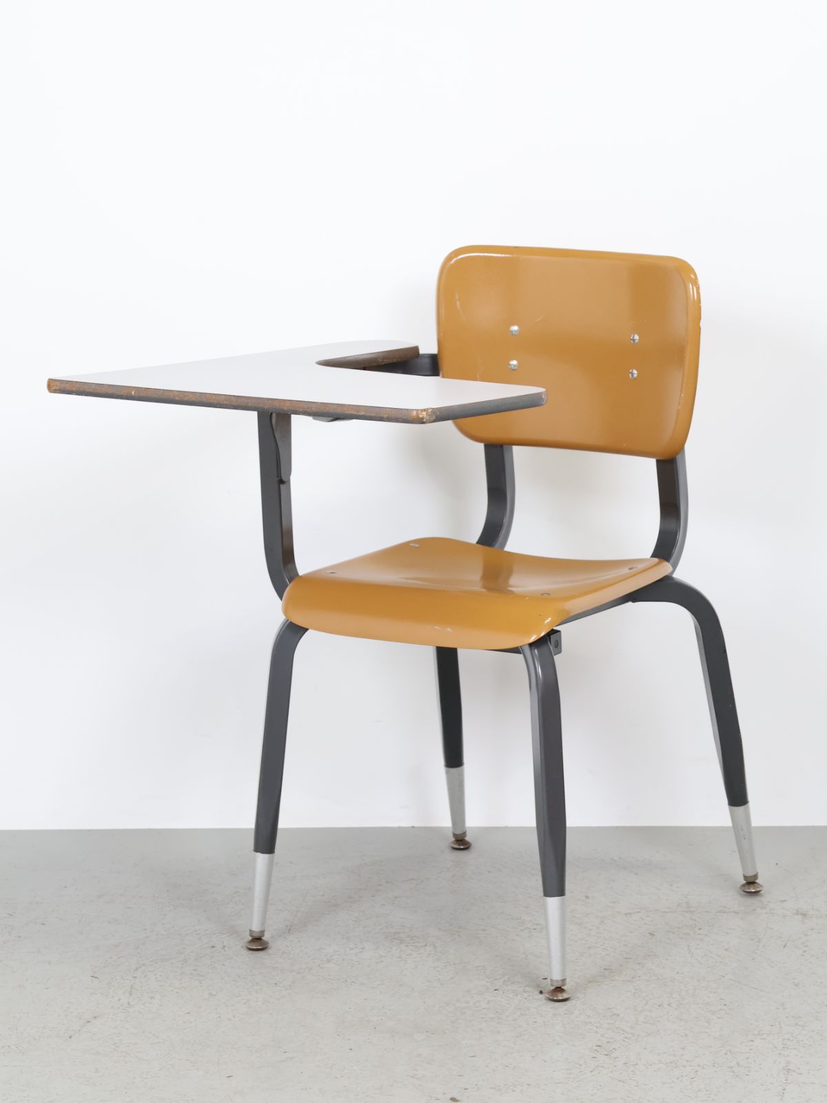 1960-70s American Desk Manufacturing Vintage Metal Base School Chair Table Chair