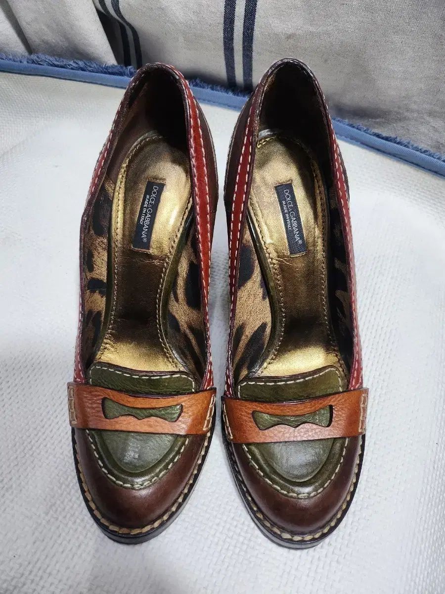 【DOLCE&GABBANA】美品ドルガバ チェーンローファー コンビレザー Dolce&Gabbana ドルチェ＆ガッバーナ コンビ ローファー ヒール 240