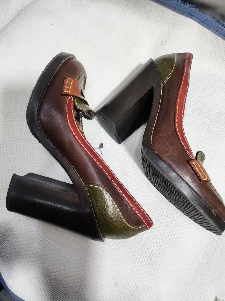 Dolce&Gabbana ドルチェ＆ガッバーナ コンビ ローファー ヒール 240