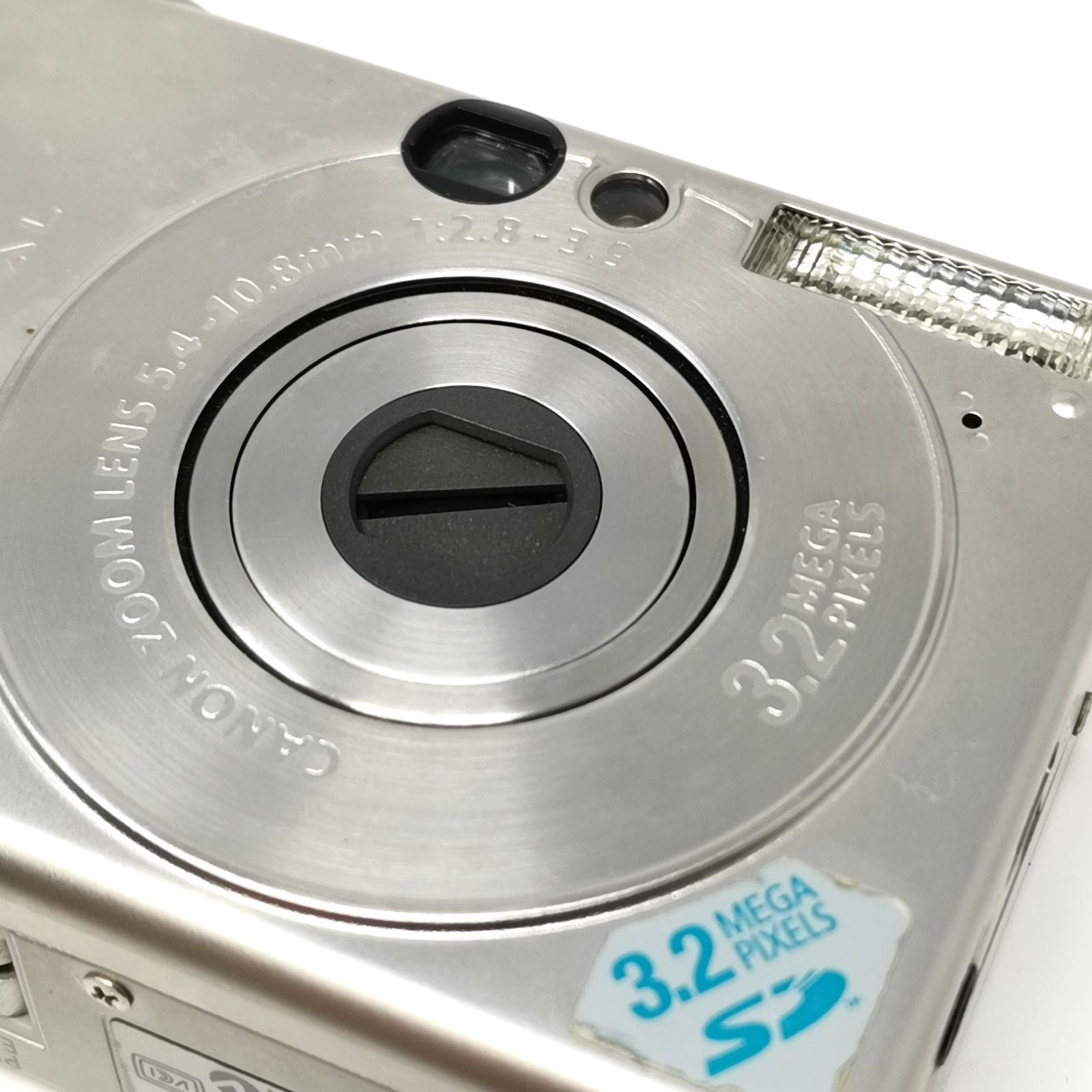 キャノン IXY digital 30 シルバー カメラ 充電器ないため動作未確認
