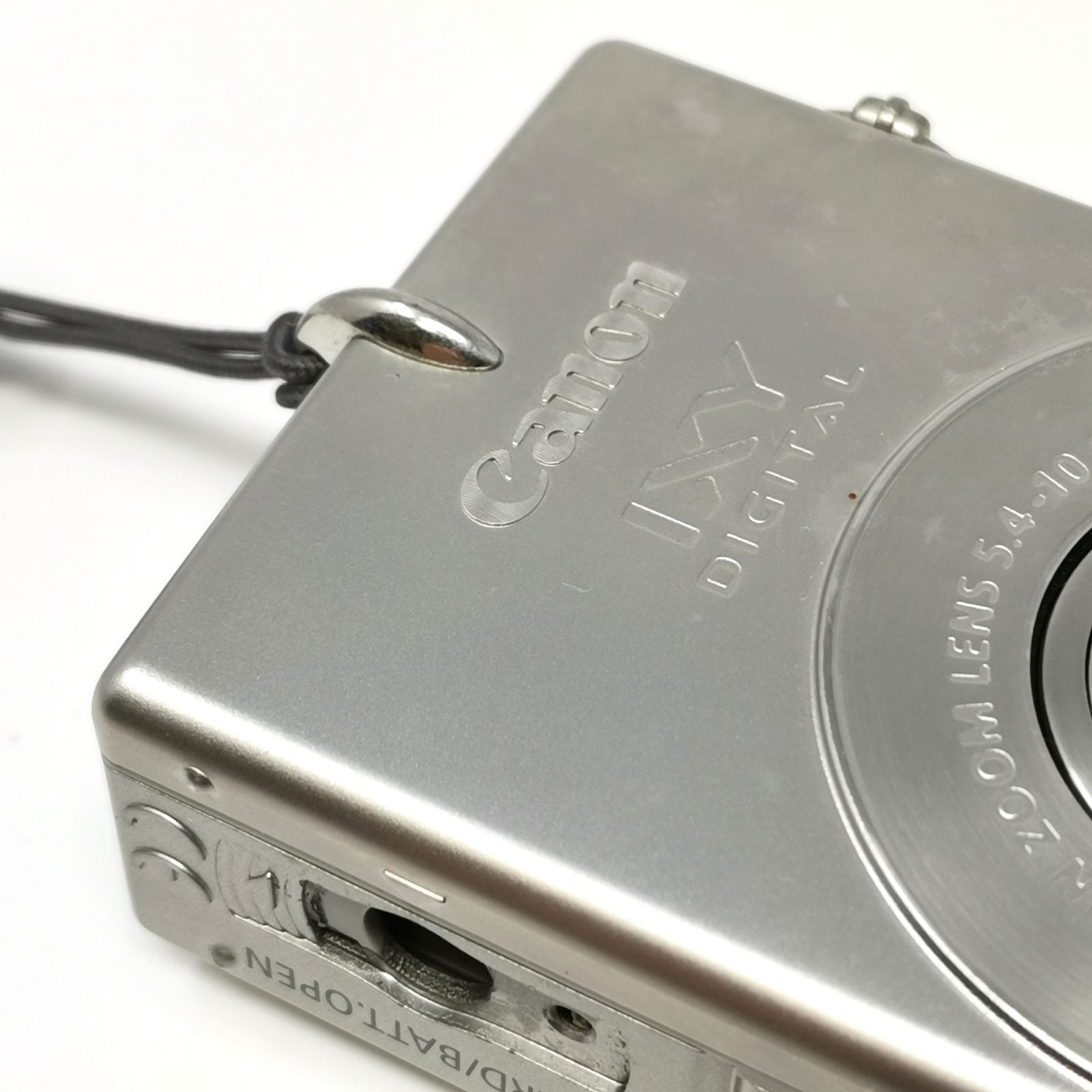 キャノン IXY digital 30 シルバー カメラ 充電器ないため動作未確認 