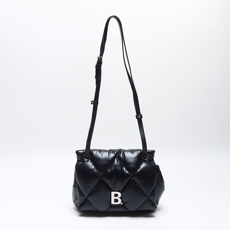 BALENCIAGA バレンシアガ ショルダーバッグ キルティング レザー TOUCH