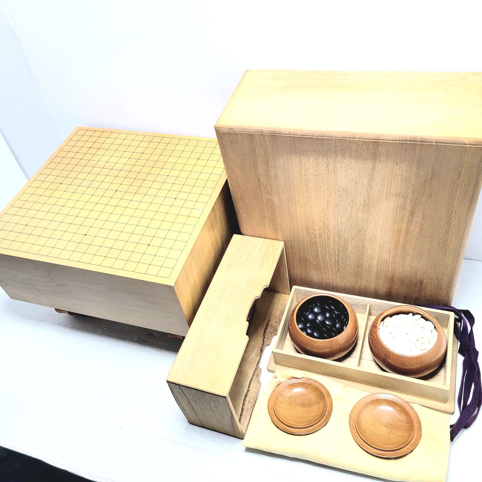 希少 囲碁盤 42x30.5cm 16.9kg & 碁石 蛤 桐箱付き - メルカリ