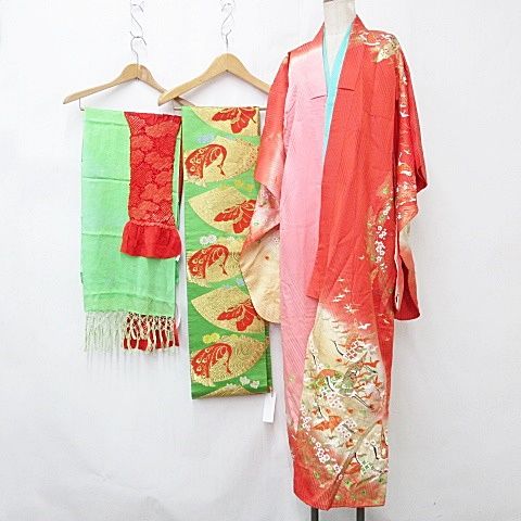 限定SALE，得価 和服 着物 七五三 セット 四つ身 女の子 七歳 袋帯 帯揚げ しごき 鶴 蝶 朱色 赤 ピンク 緑 ゴールド 着物・着物ドレス