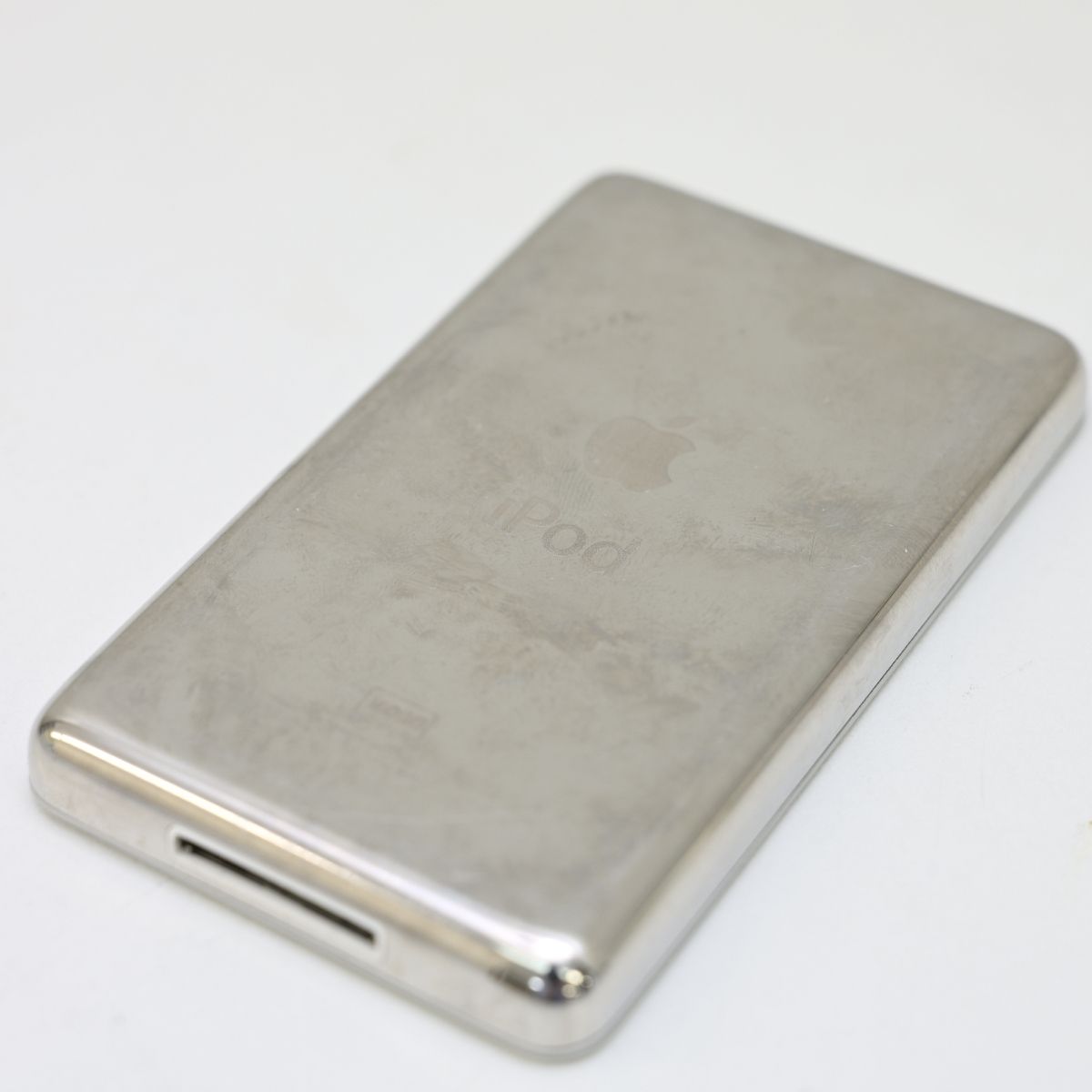 Apple MC293J/A iPod classic A1238 160G シルバー 中古 Z10716743