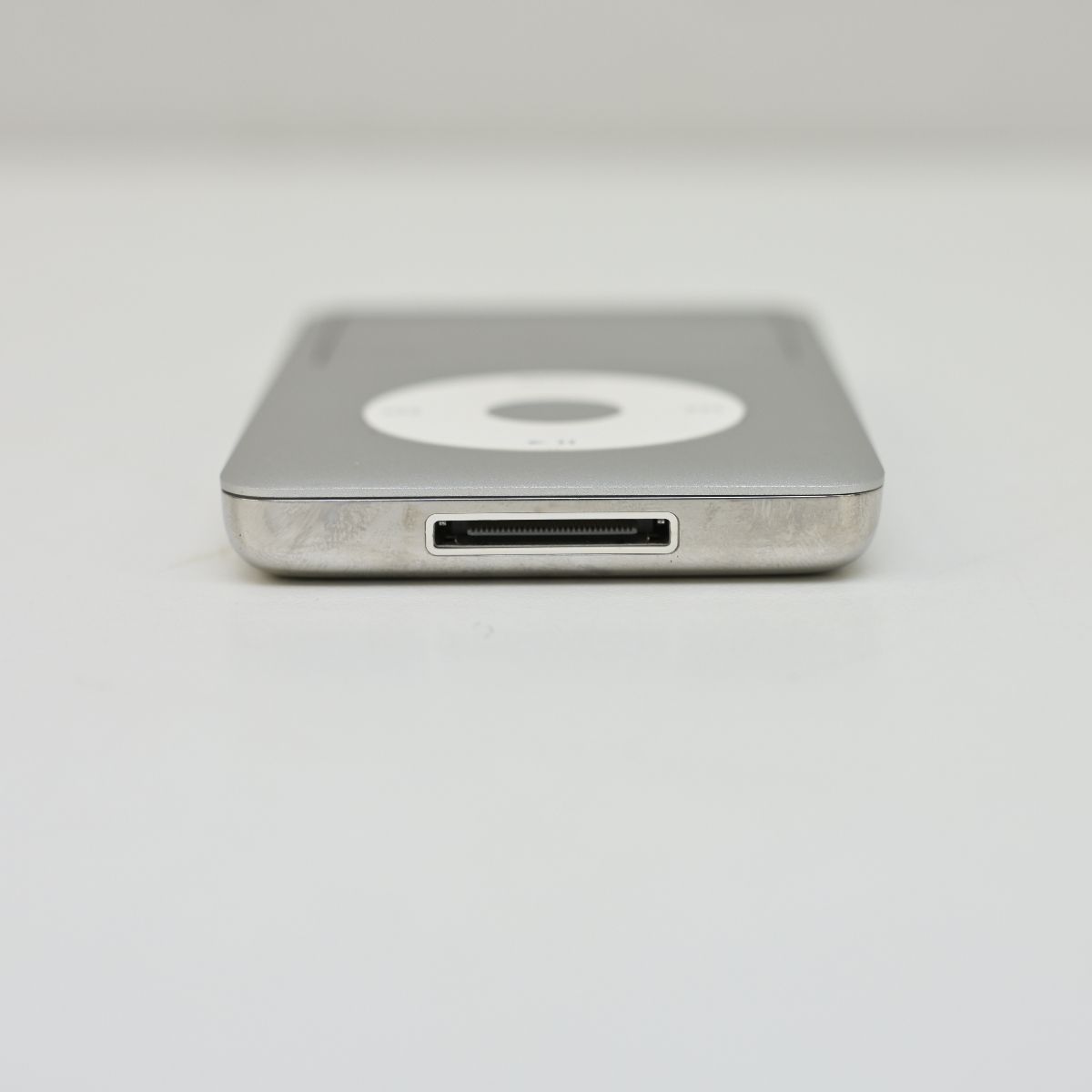 Apple MC293J/A iPod classic A1238 160G シルバー 中古 Z10716743