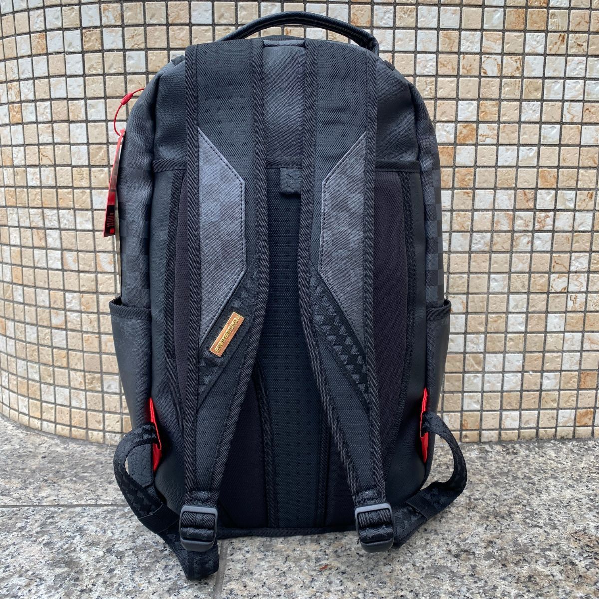 米国仕様 SPRAYGROUND スプレイグラウンド Spritz Black Checkered