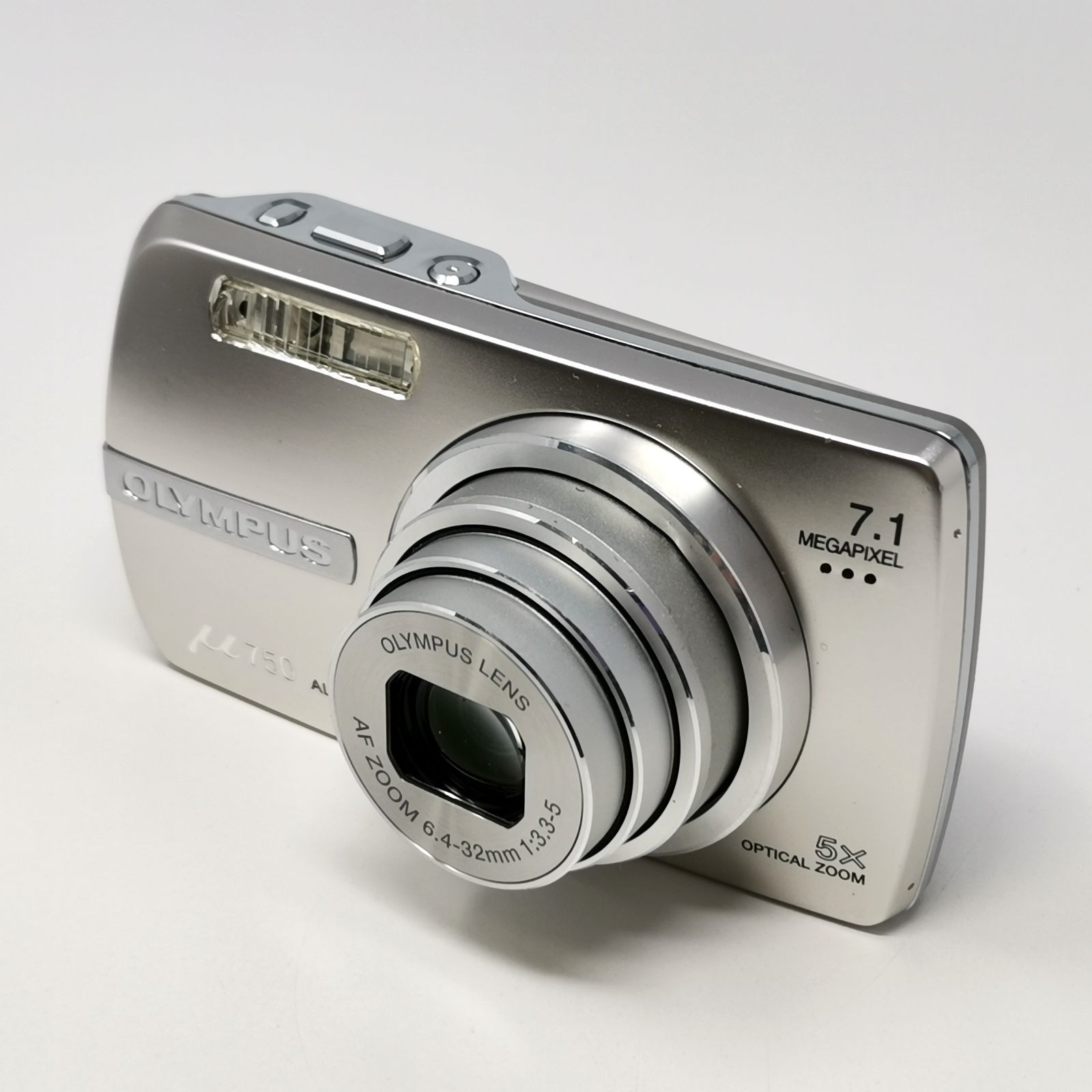 オリンパス μ750 シルバー デジカメ 動作確認済み 訳あり品 デジタル