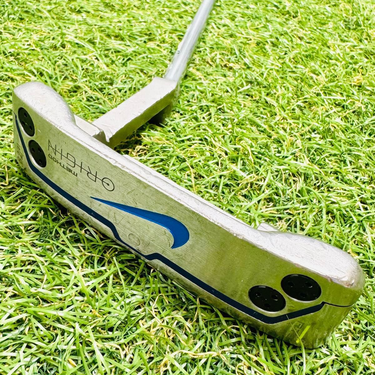 ナイキ メソッドオリジン B2-01 パター 33インチ 右 ゴルフクラブ ナイキ メソッドオリジン B2-01 パター 33インチ 右 ゴルフクラブ