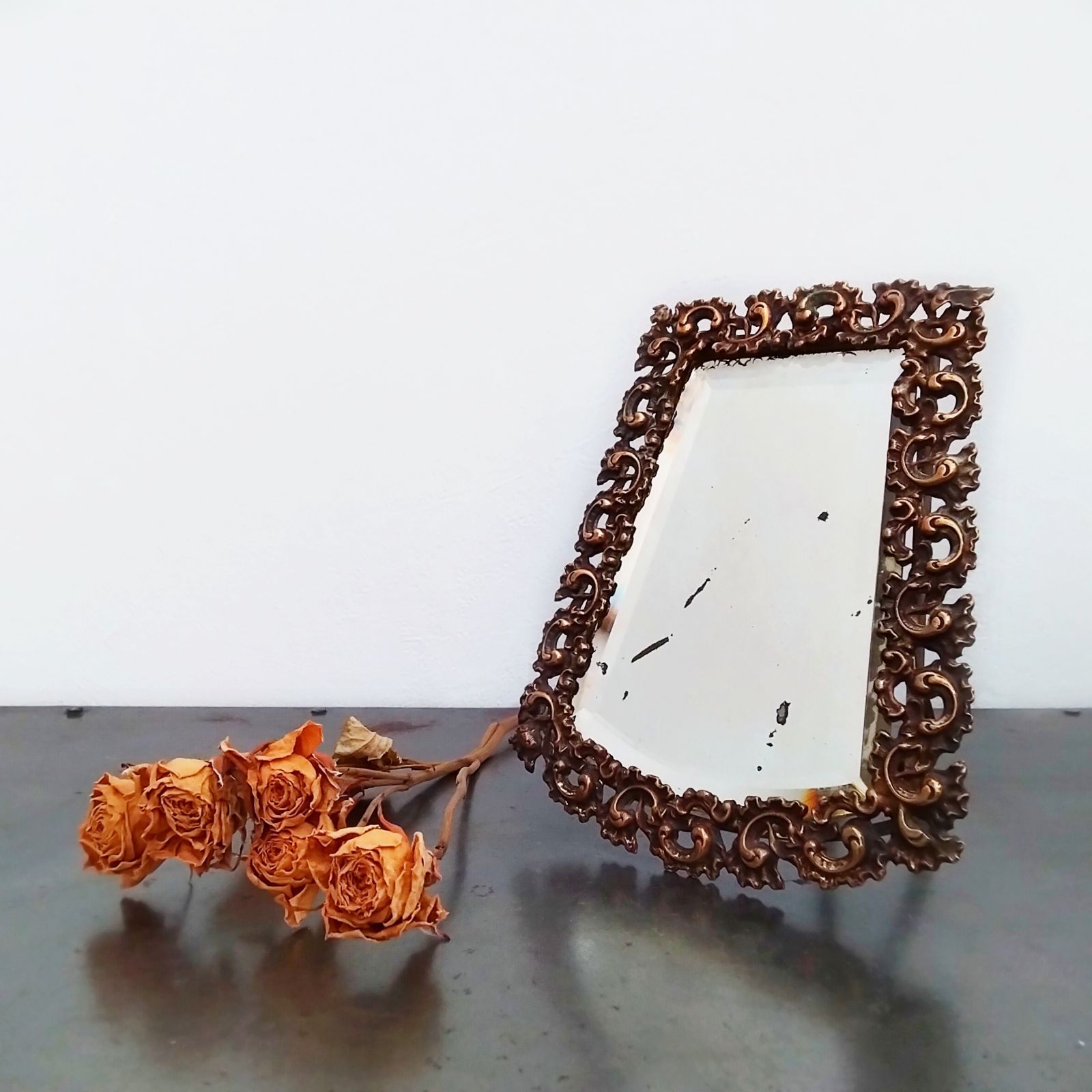 フランス アンティーク 鏡 スタンドミラー 19世紀 ロココフレーム 卓上