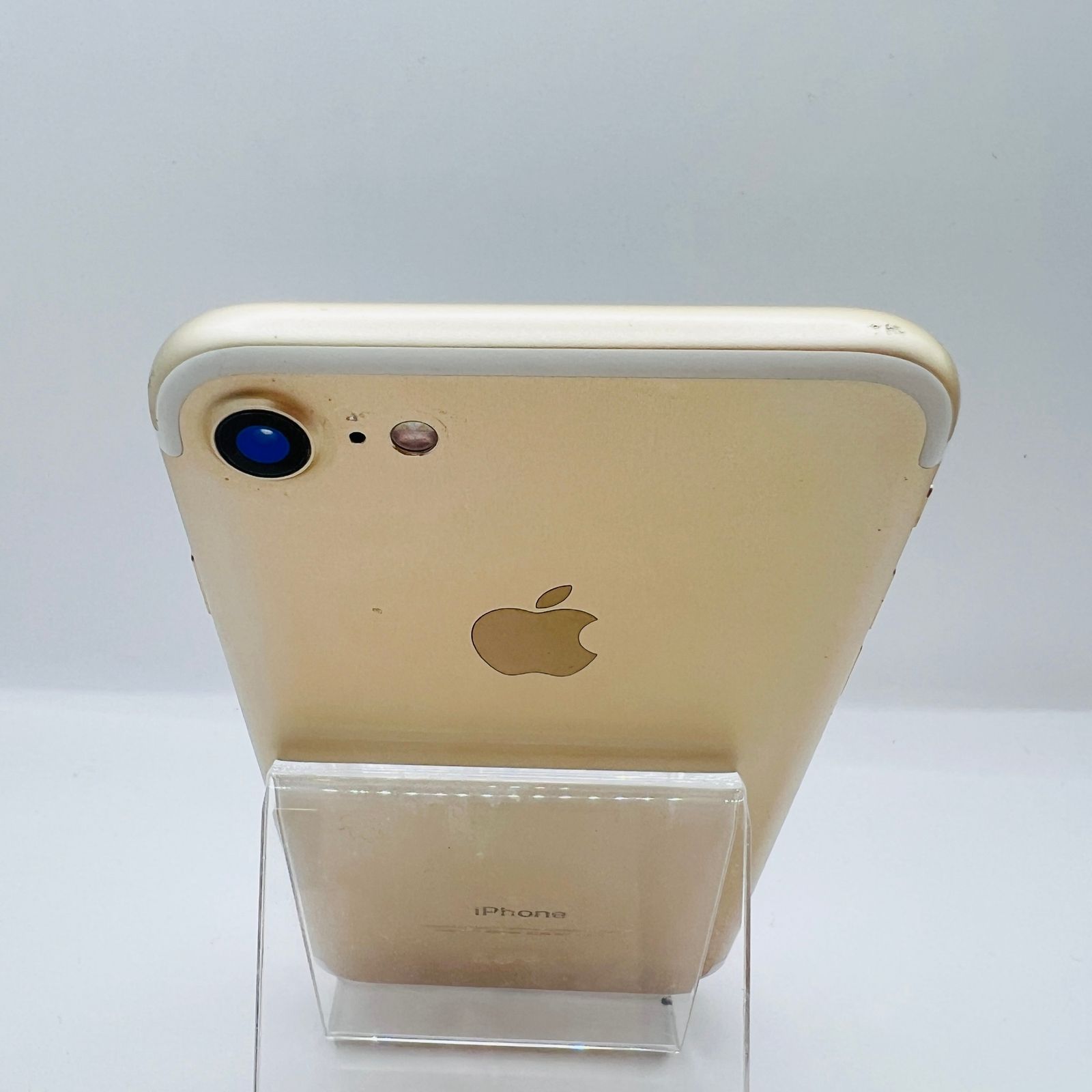 au iPhone7 128GB MNCM2J/A ゴールド SIMロック解除済み 利用制限〇