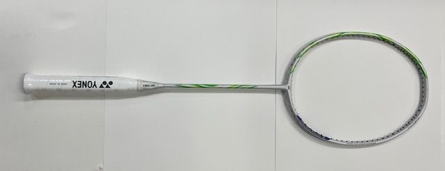 在庫限り 正規品 新品 3U5 ヨネックス YONEX アストロクス 100ZZ VA