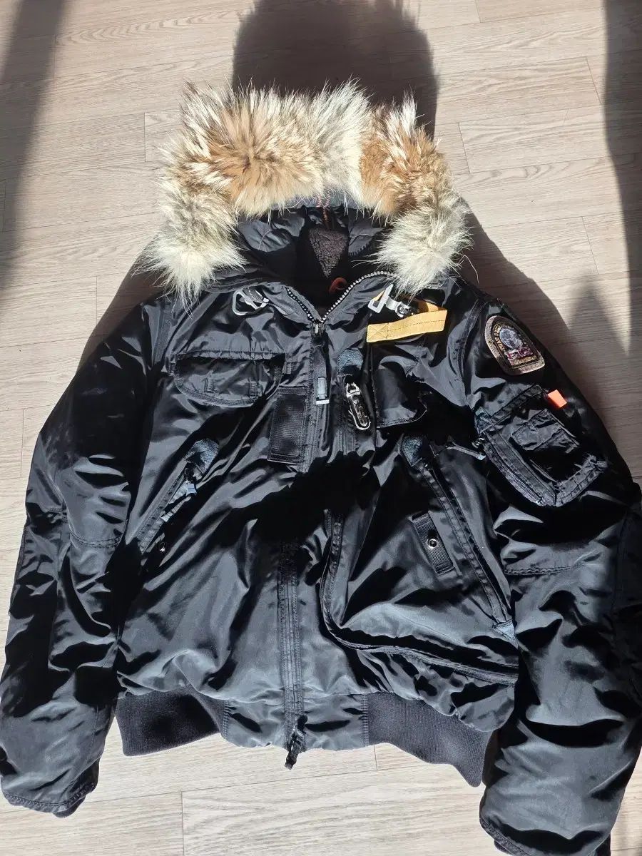 パラジャンパーズ ゴビ Lサイズ 出品