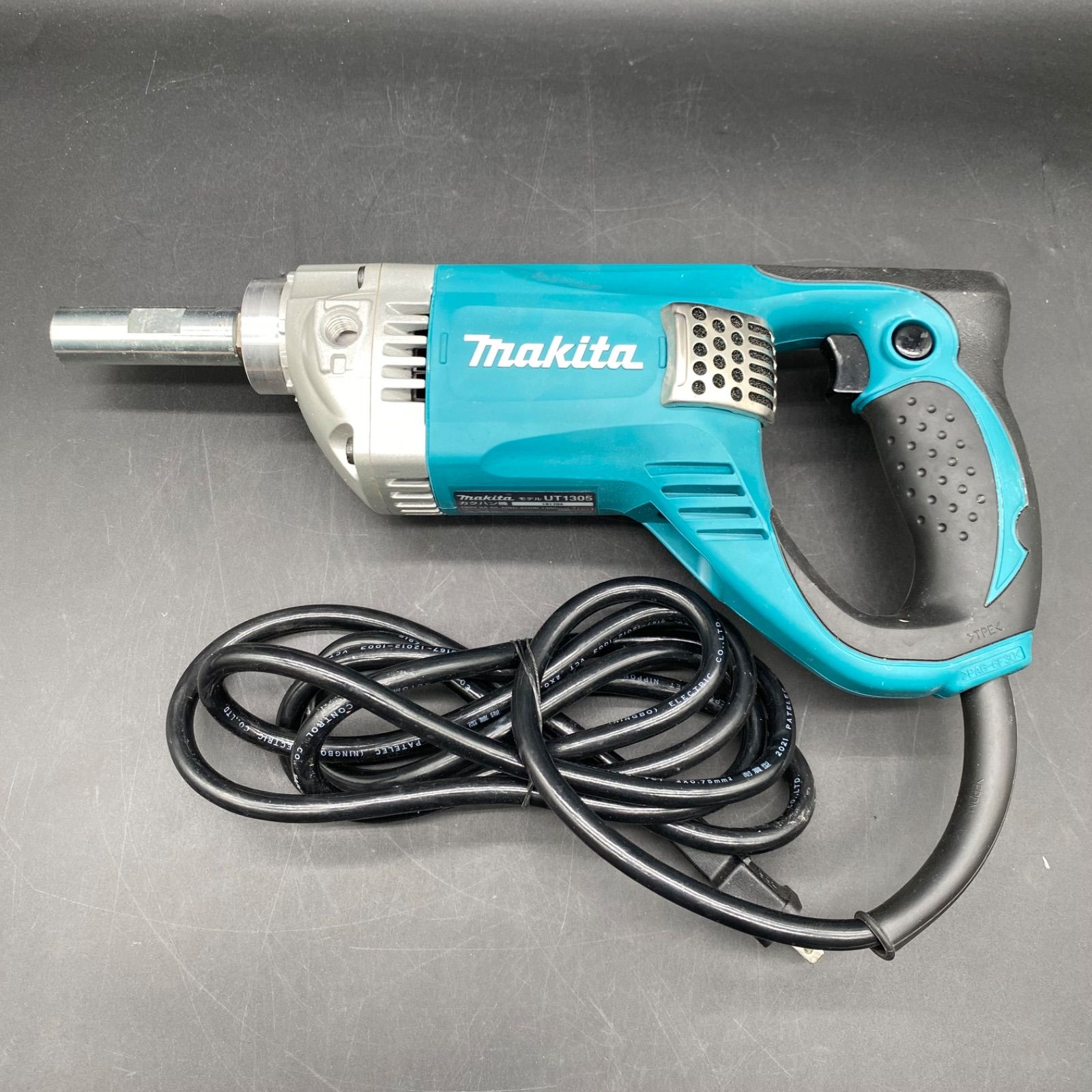A091【美品】makita マキタ カクハン機 攪拌機 モデルUT1305 羽根径165