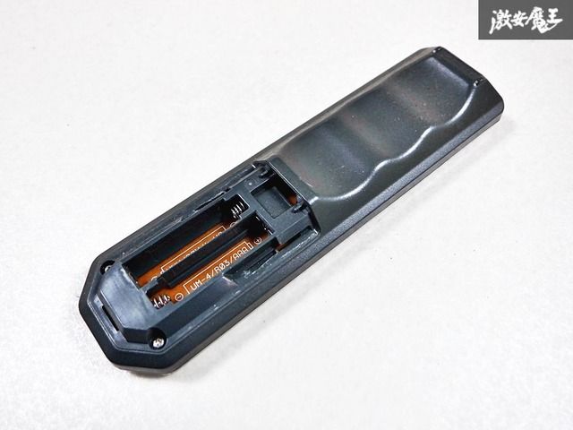 carrozzeria GEX-900DTV 地デジチューナー 本体とリモコン carrozzeria GEX-900DTV 地デジチューナー 本体とリモコン Pioneer