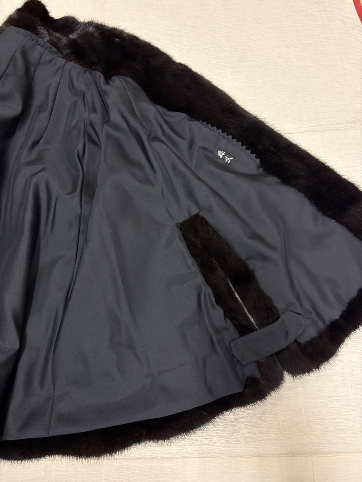 CHEVAREINE 黒ファーポンチョ・ケープコート　ミンク ミンクポンチョ ケープ リアルファー 毛皮 C25122114 - メルカリ