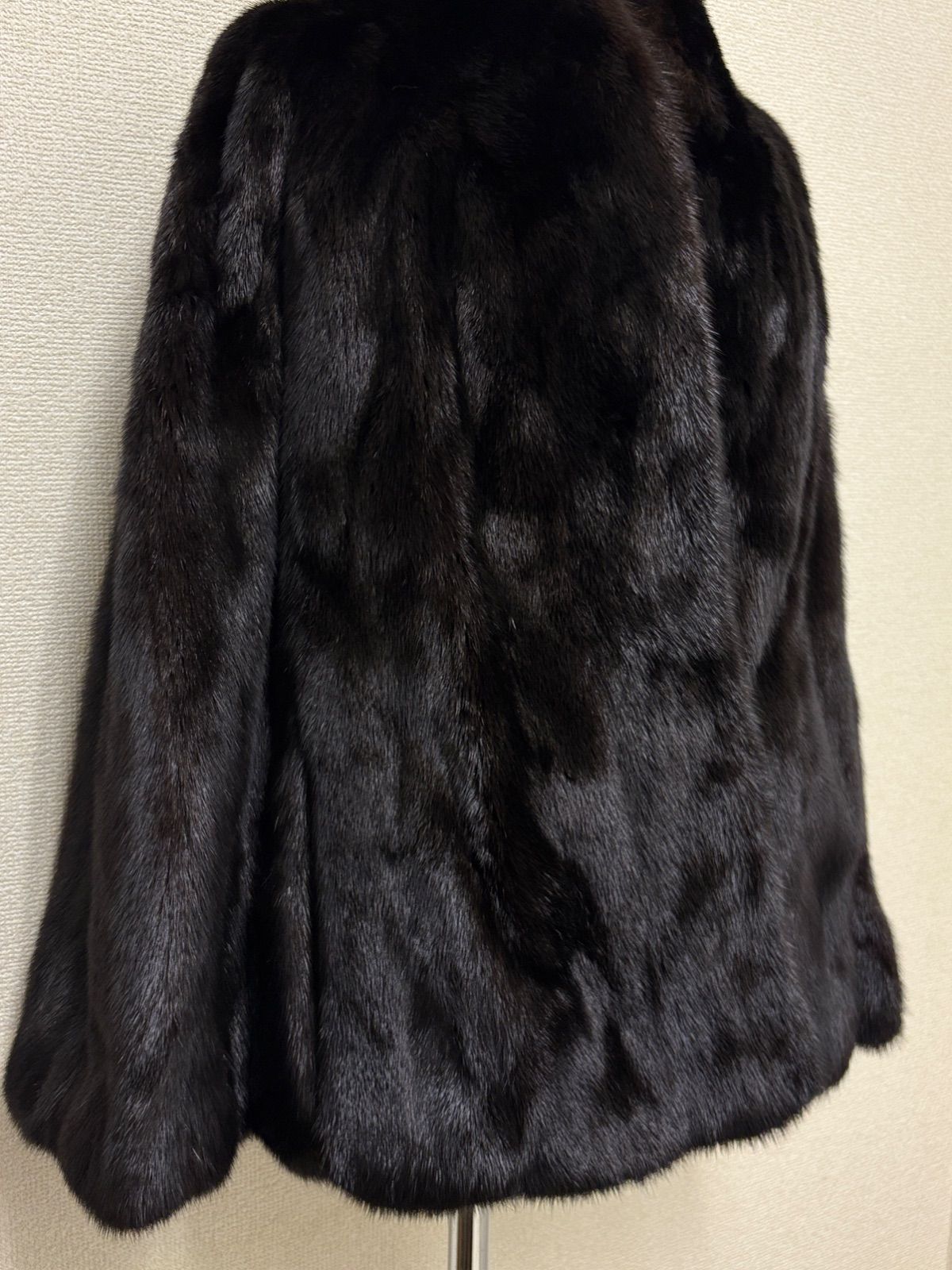 ミンクポンチョ ケープ リアルファー 毛皮 C25122114 - メルカリ