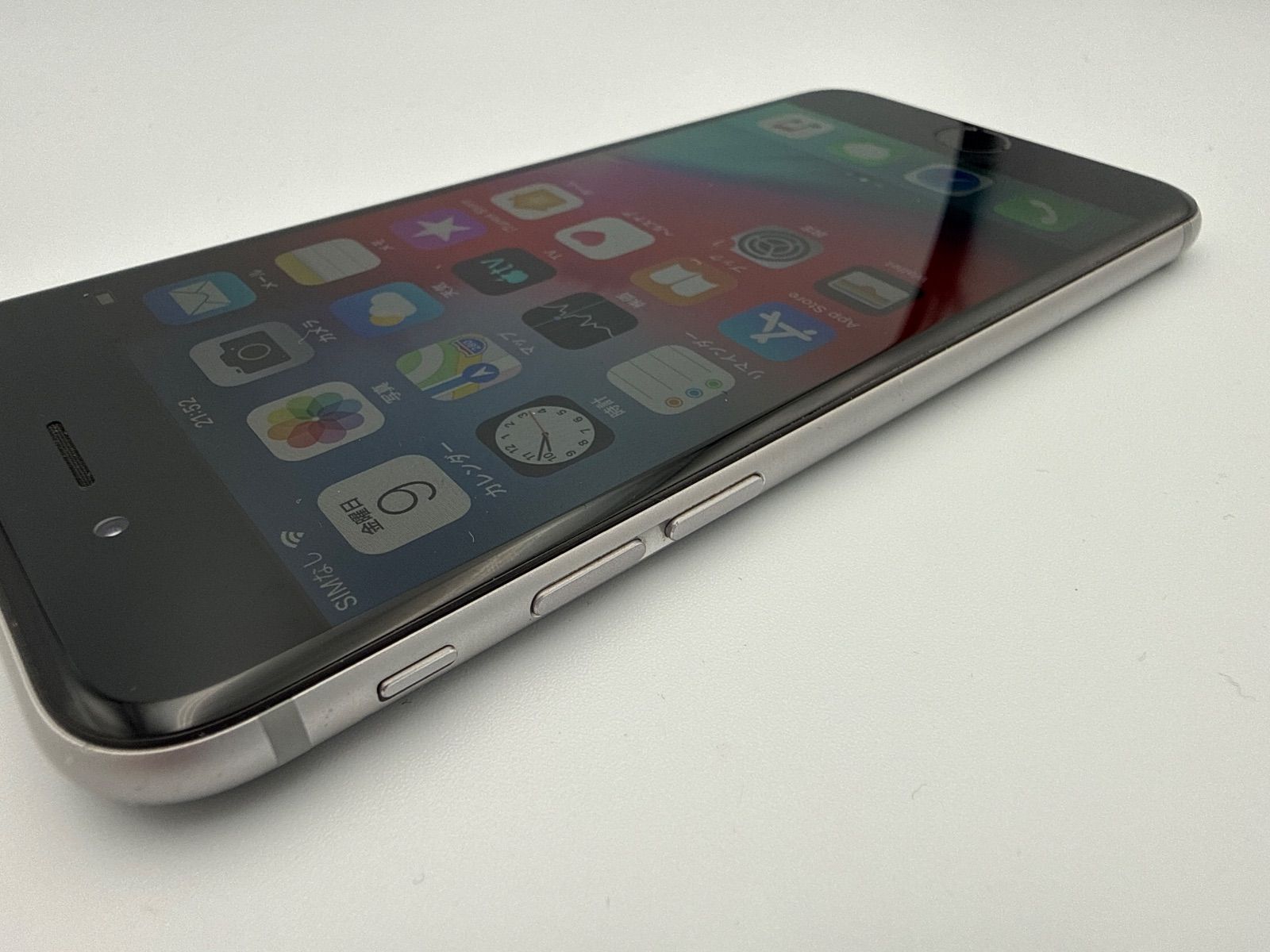 iPhone8 64GB スペースグレイ 本体 SIMロック解除済 バッテリー79