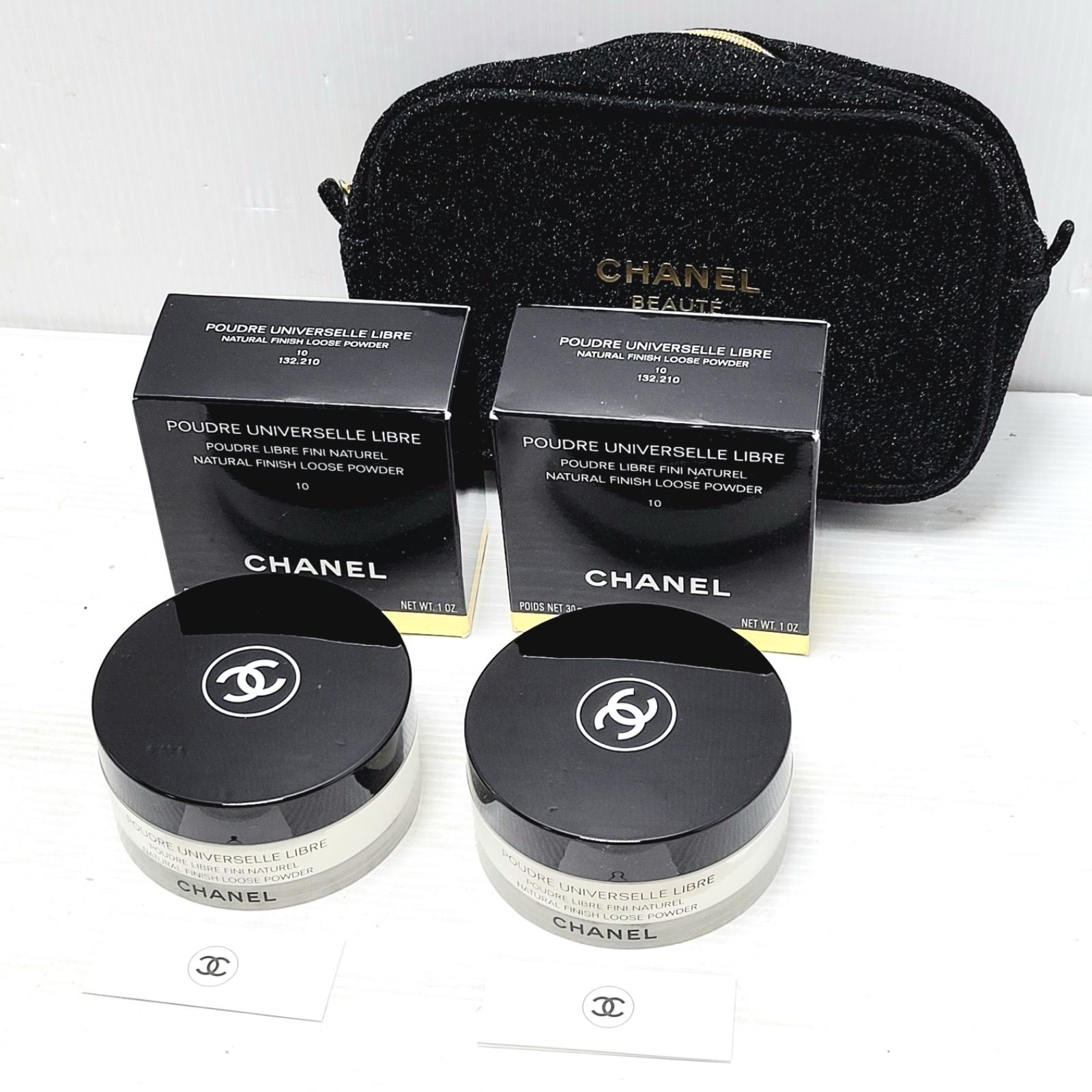 ♥品 CHANEL シャネル フェイスパウダー プードゥル ユニヴェルセル リーブル N 10 30 gx 2 ノベルティ化粧ポーチ
