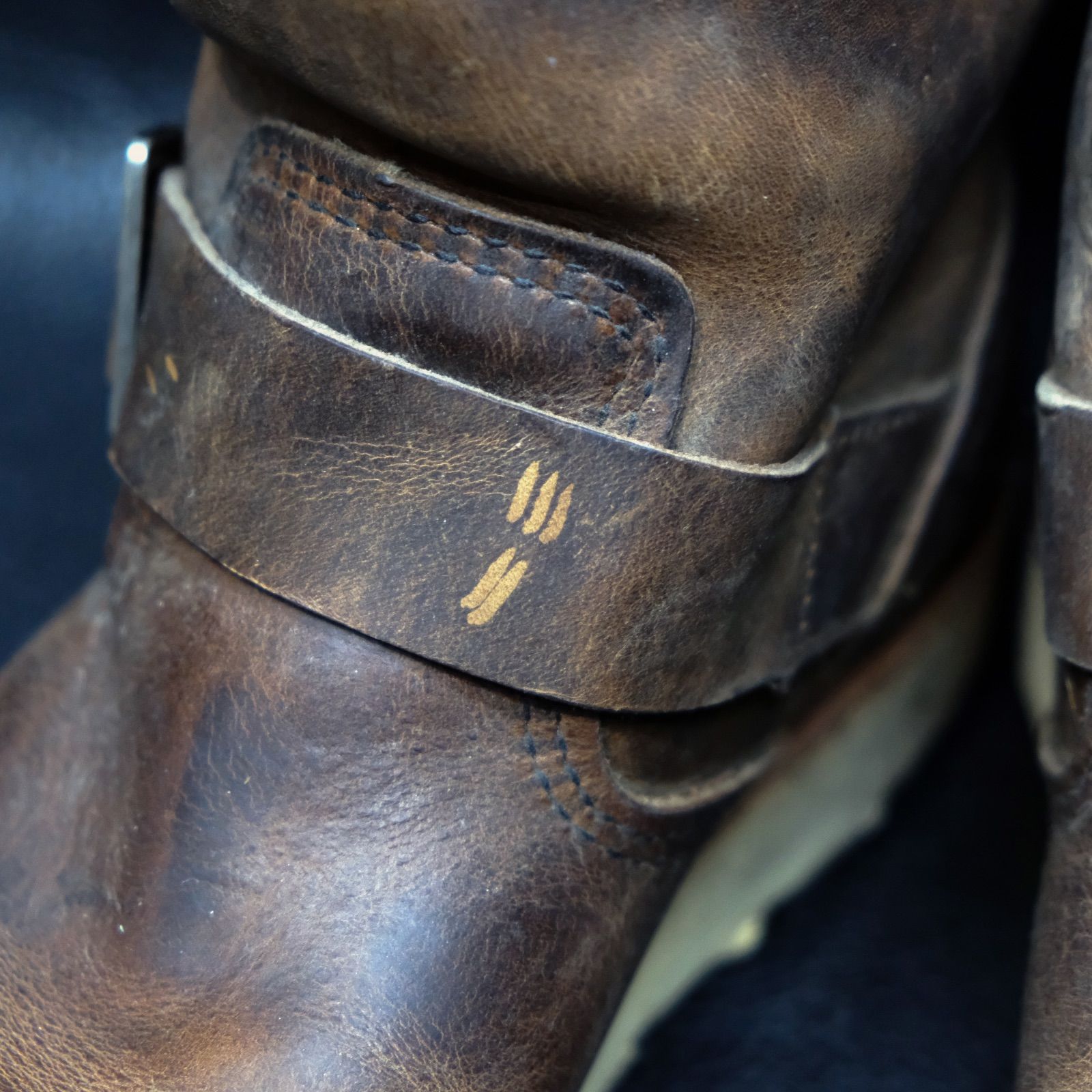r*u様 レッドウイング REDWING 2975 エンジニアブーツ USA 5 RED WING 2975 エンジニアブーツ ラフ＆タフ US4.5D 4H 22.5cm相当