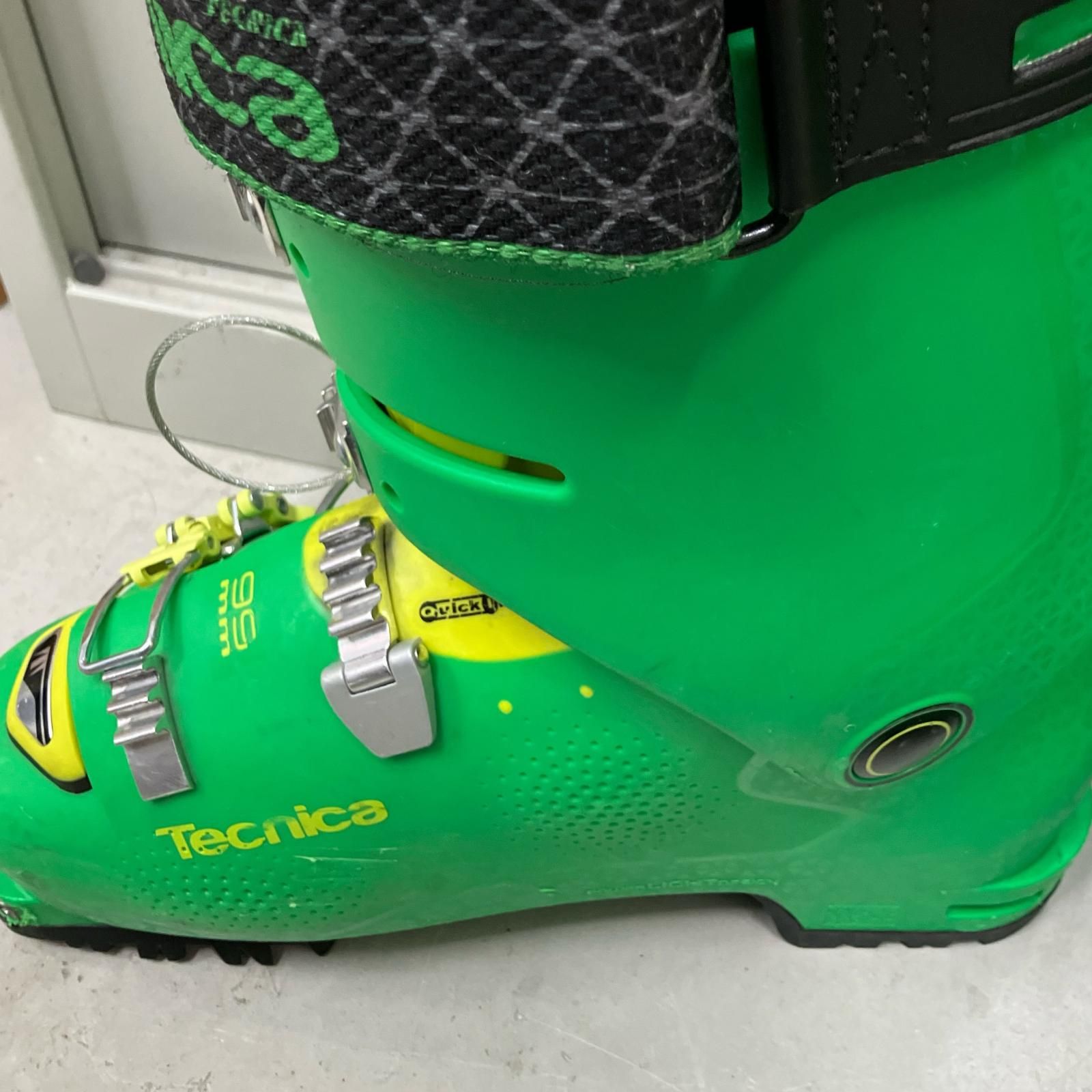  Factor スキーブーツ 緑 ケーツー K2 REVOLVE リボルブ スキーブーツ 2024-2025 | 【公式】有賀