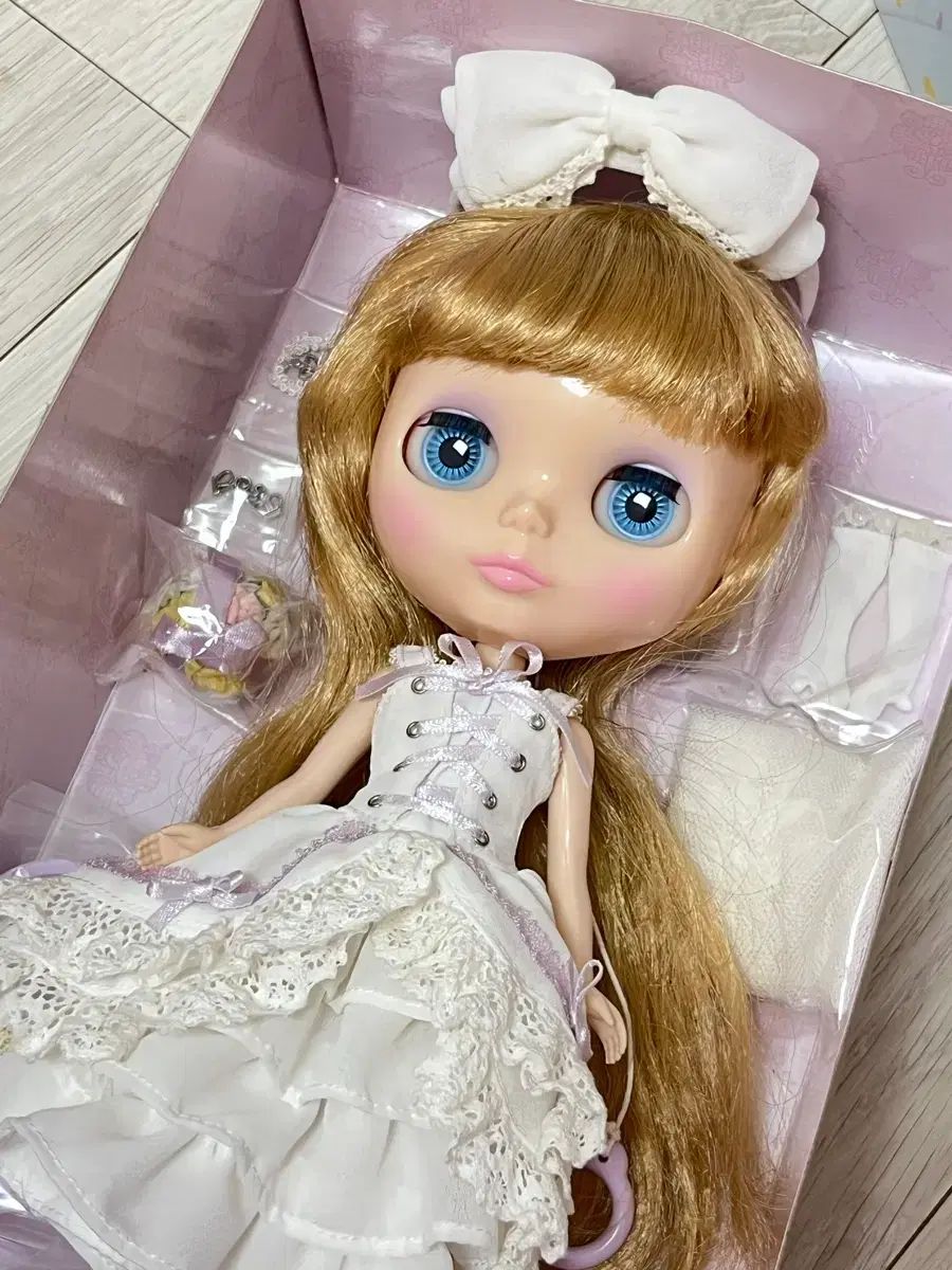 ブライス ブライス ラブアンドモア 開封 フルセット - メルカリ