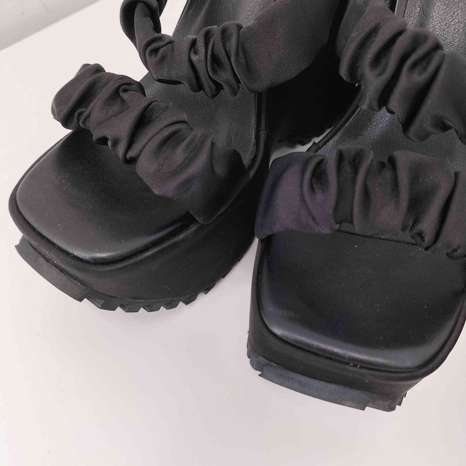 ダーリッチ Darich サテンプラットフォームサンダル レディース JPN：M