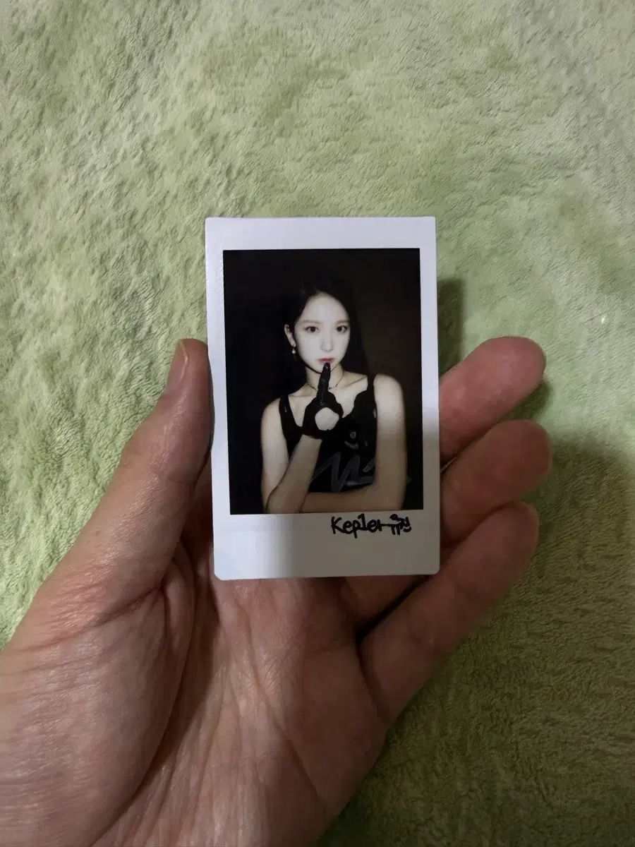 Kep1er（ケプラー）ユジン(YUJIN) サイン チェキ ポラロイド 出品