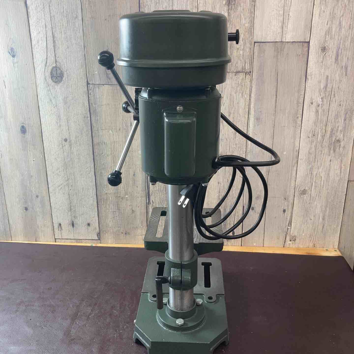 中古品】グレートツール(GREAT TOOL) 卓上ボール盤 GTTB-13SP ドリル 