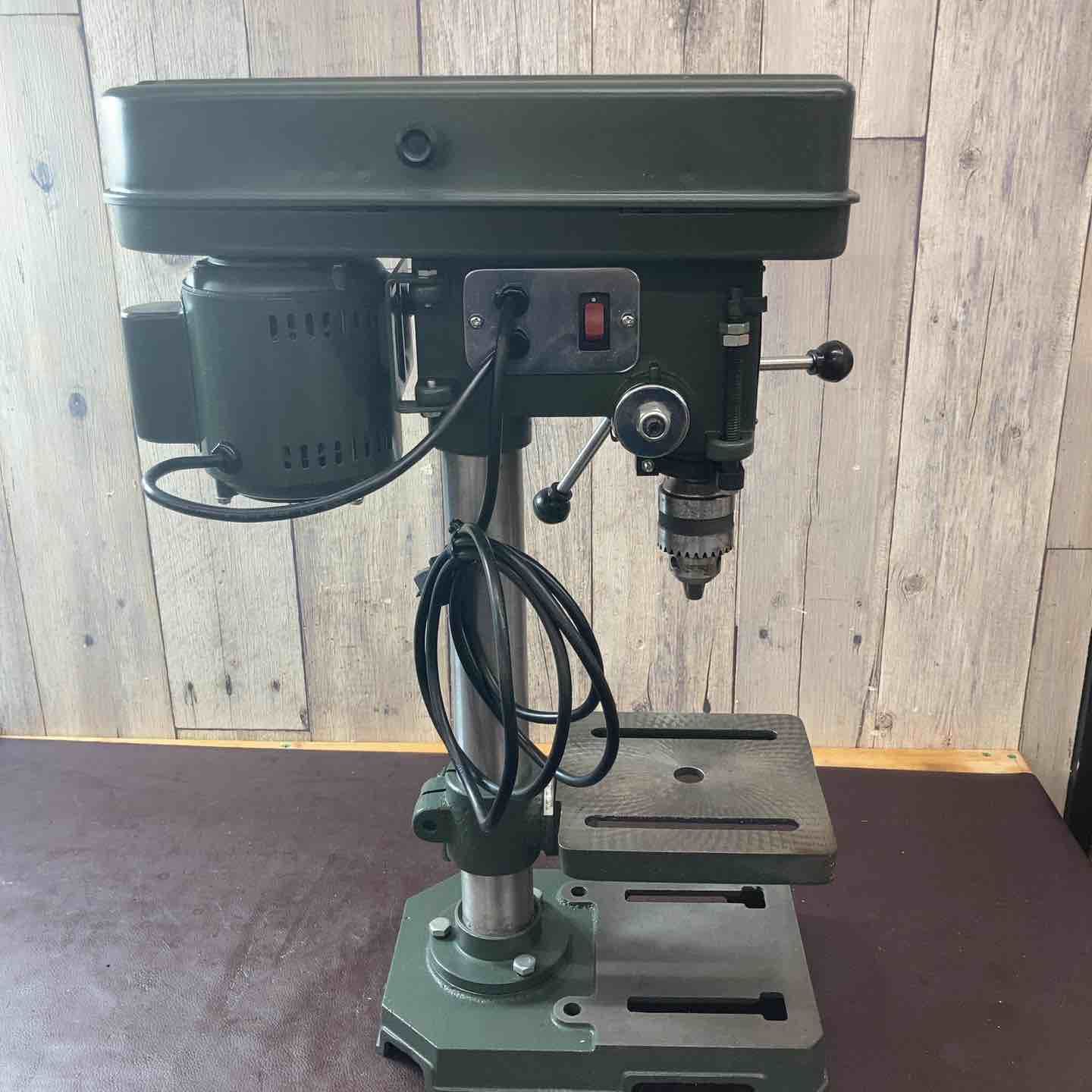 中古品】グレートツール(GREAT TOOL) 卓上ボール盤 GTTB-13SP ドリル 