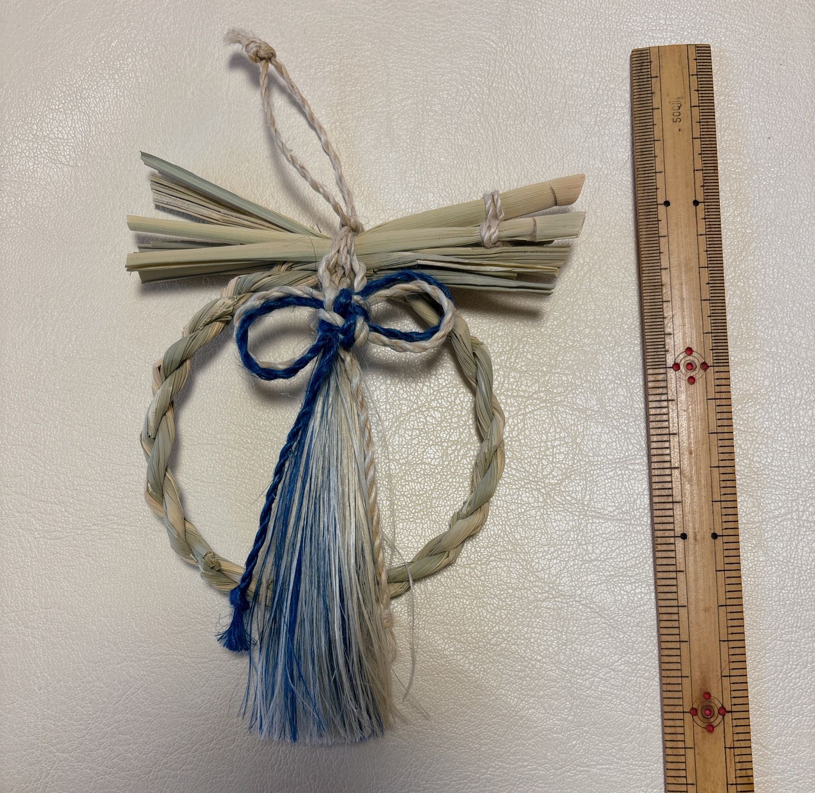真菰の飾り、精麻と藍染精麻の二重叶結び - メルカリ