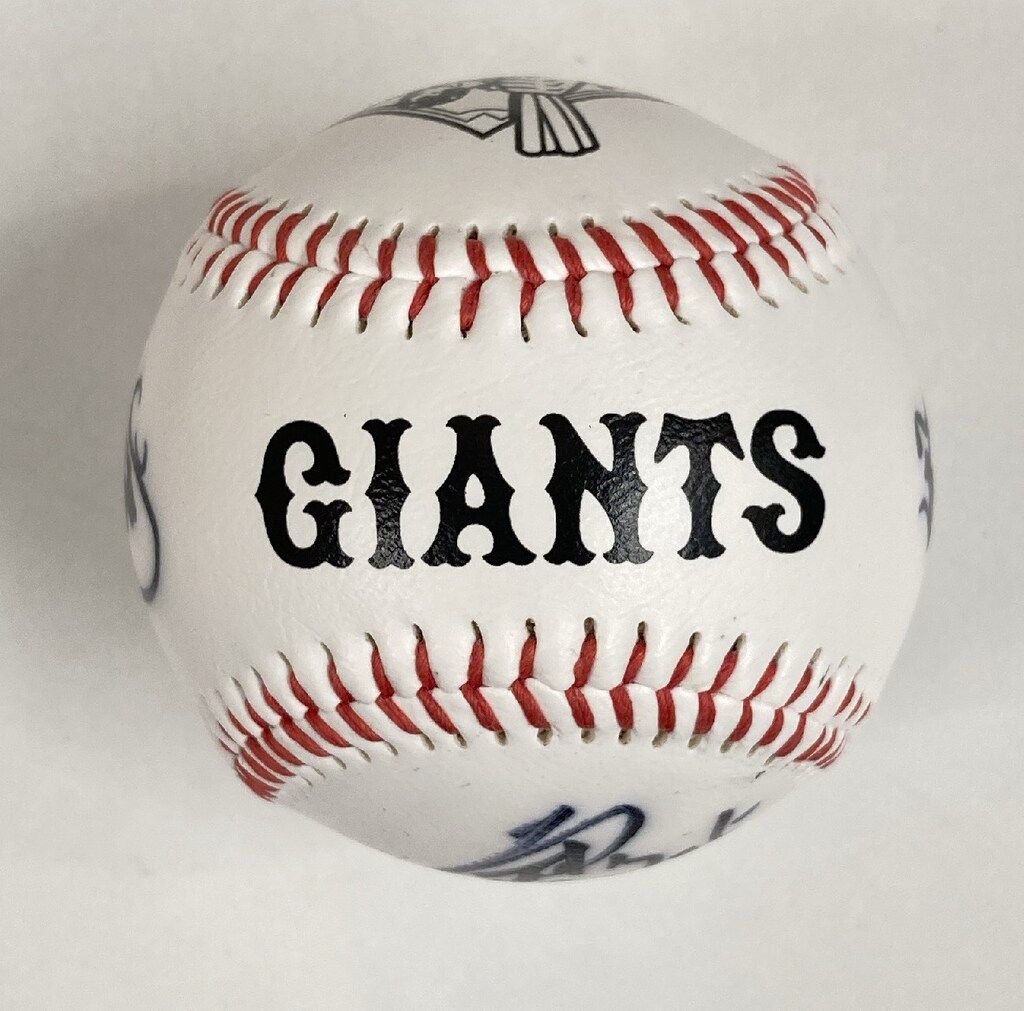 読売ジャイアンツ 山口鉄也・西村健太朗・福田聡志 直筆寄書きサイン