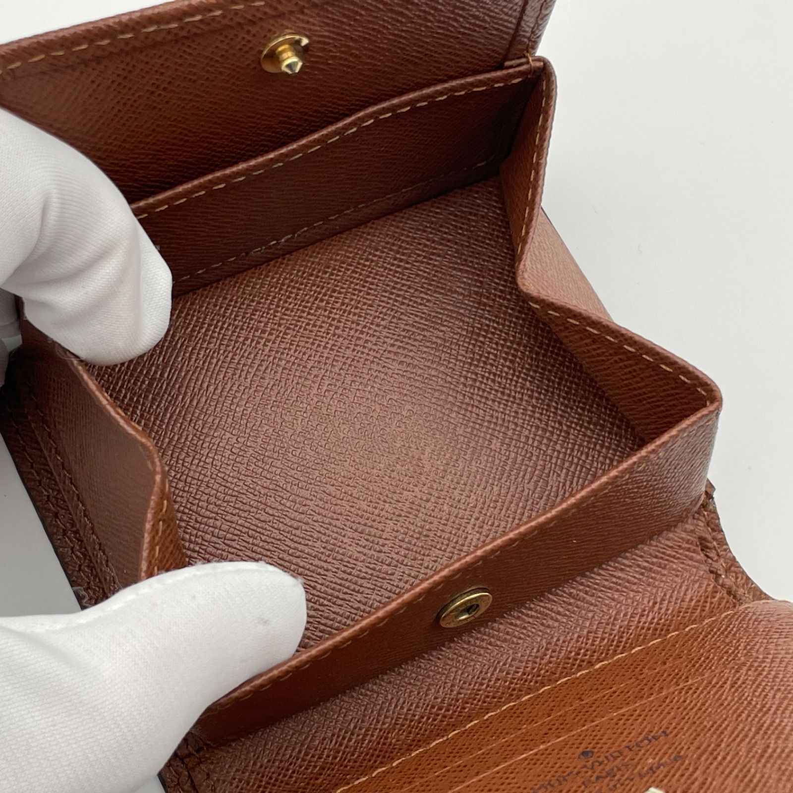 ルイ•ヴィトン 二つ折り財布 マジェラン M60045 モノグラム 小銭入れ ルイ•ヴィトン 二つ折り財布 マジェラン M60045 モノグラム 小銭入れ