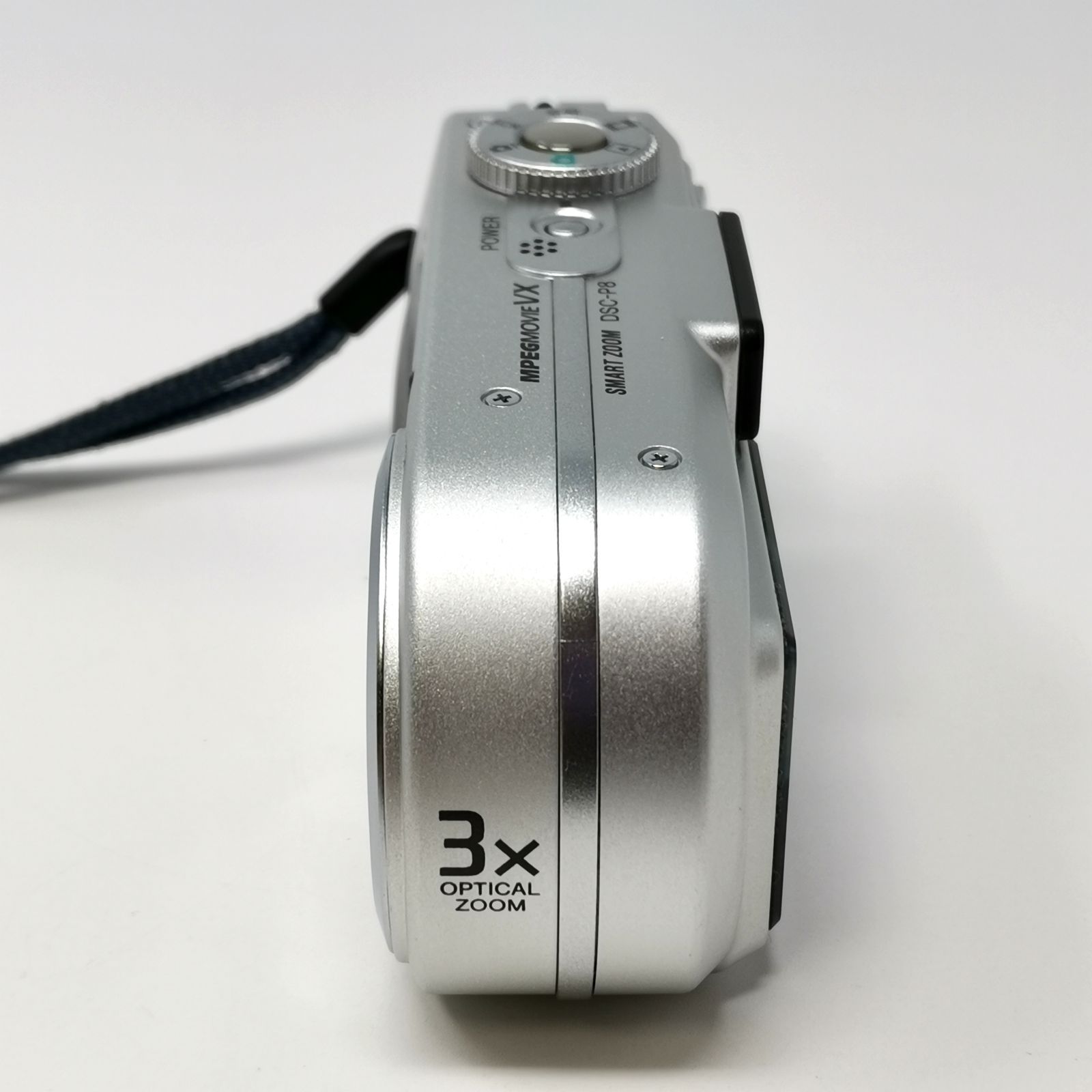 ソニー cyber-shot DSC-P8 デジカメ デジタルカメラ 充電器ないため