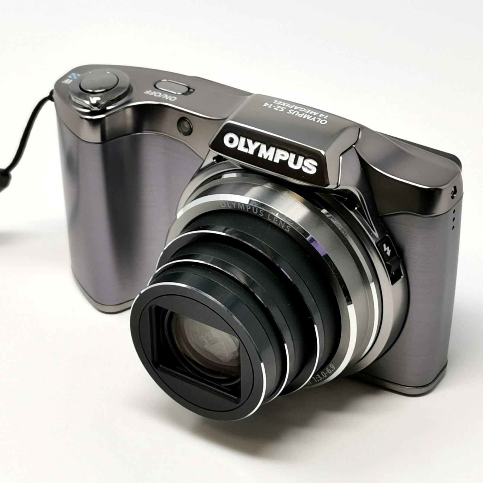 オリンパス SZ-14 デジカメ 充電器ないため動作未確認 シルバー ソフト