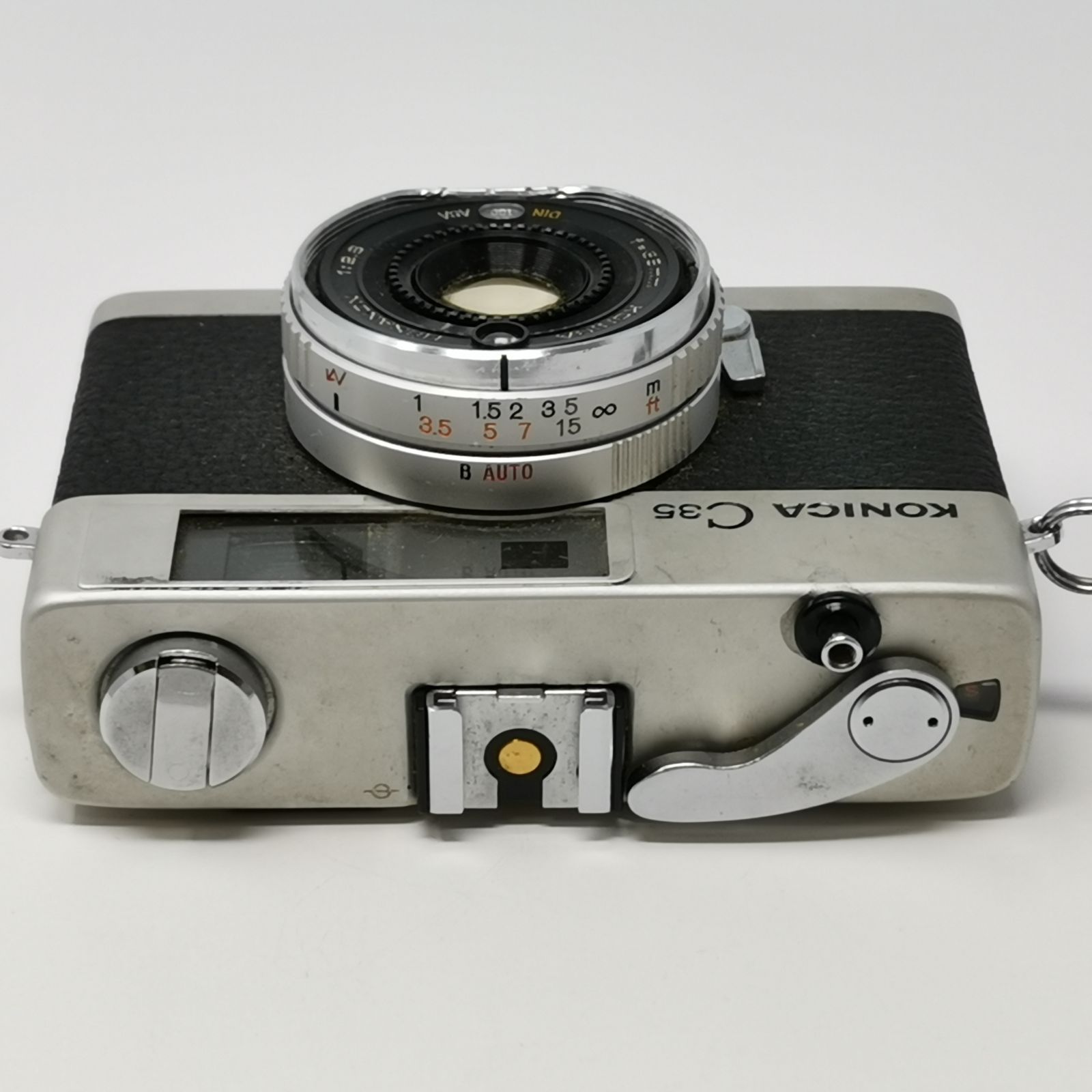 KONICA C35 シルバー ブラック フィルムないため動作未確認 フィルム
