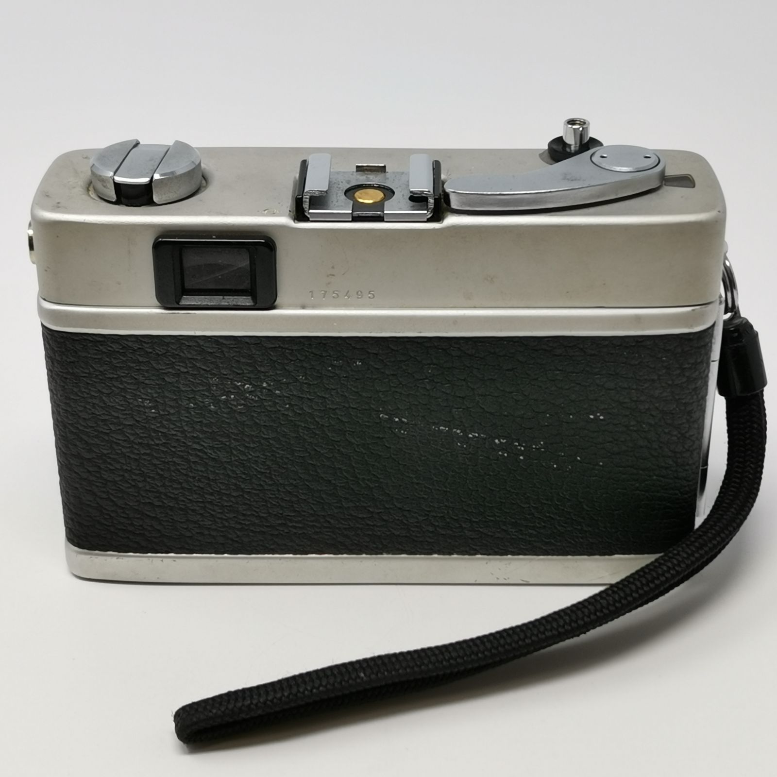 KONICA C35 シルバー ブラック フィルムないため動作未確認 フィルム