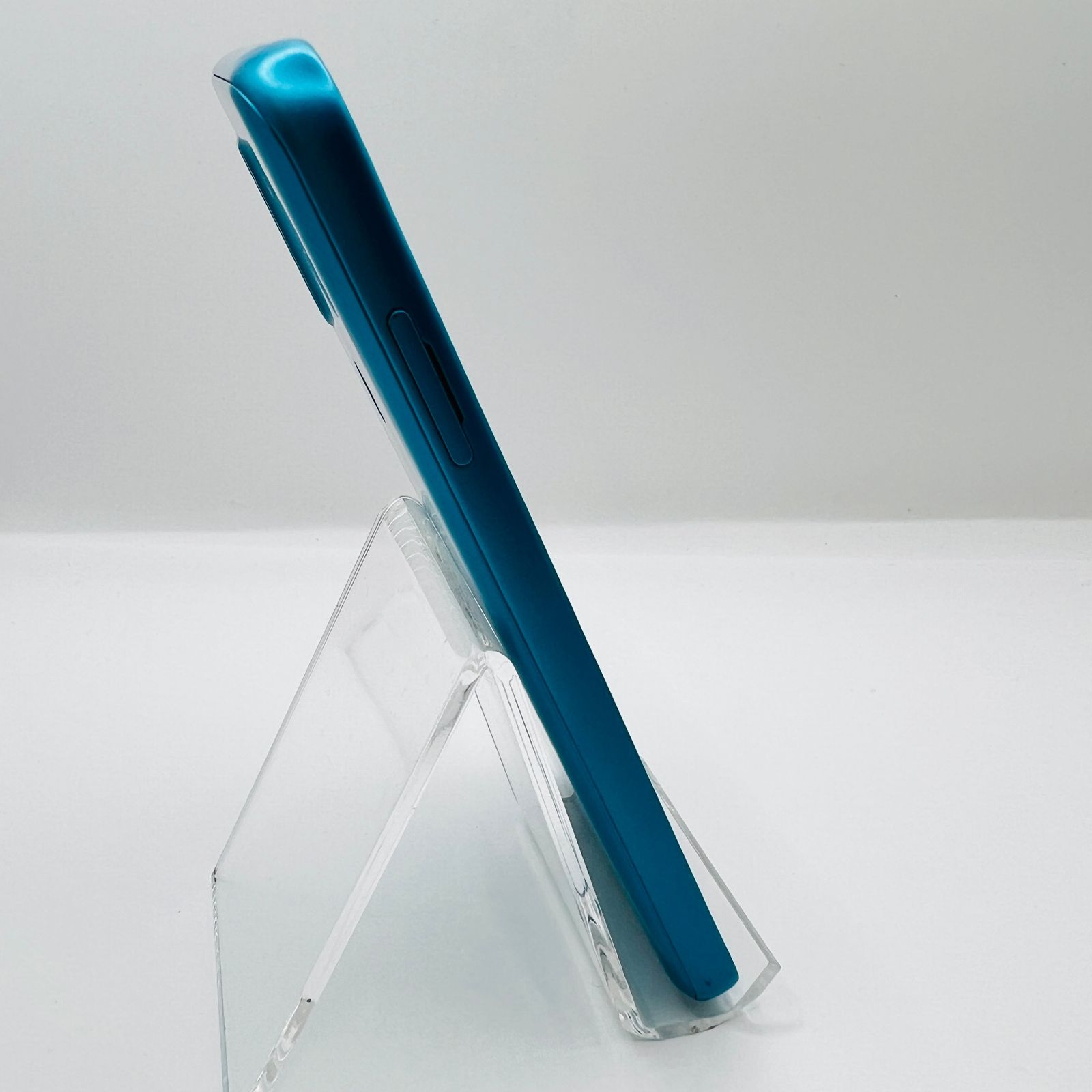 au arrows We 64GB A101FC ターコイズ 利用制限〇 動作確認済み - メルカリ