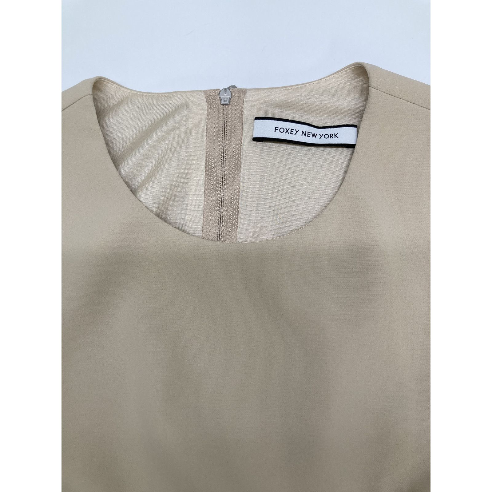 ☆フォクシーニューヨークワンピースベージュ38☆ フォクシーニューヨーク Modern Empire Dress 38330 38 ベージュ
