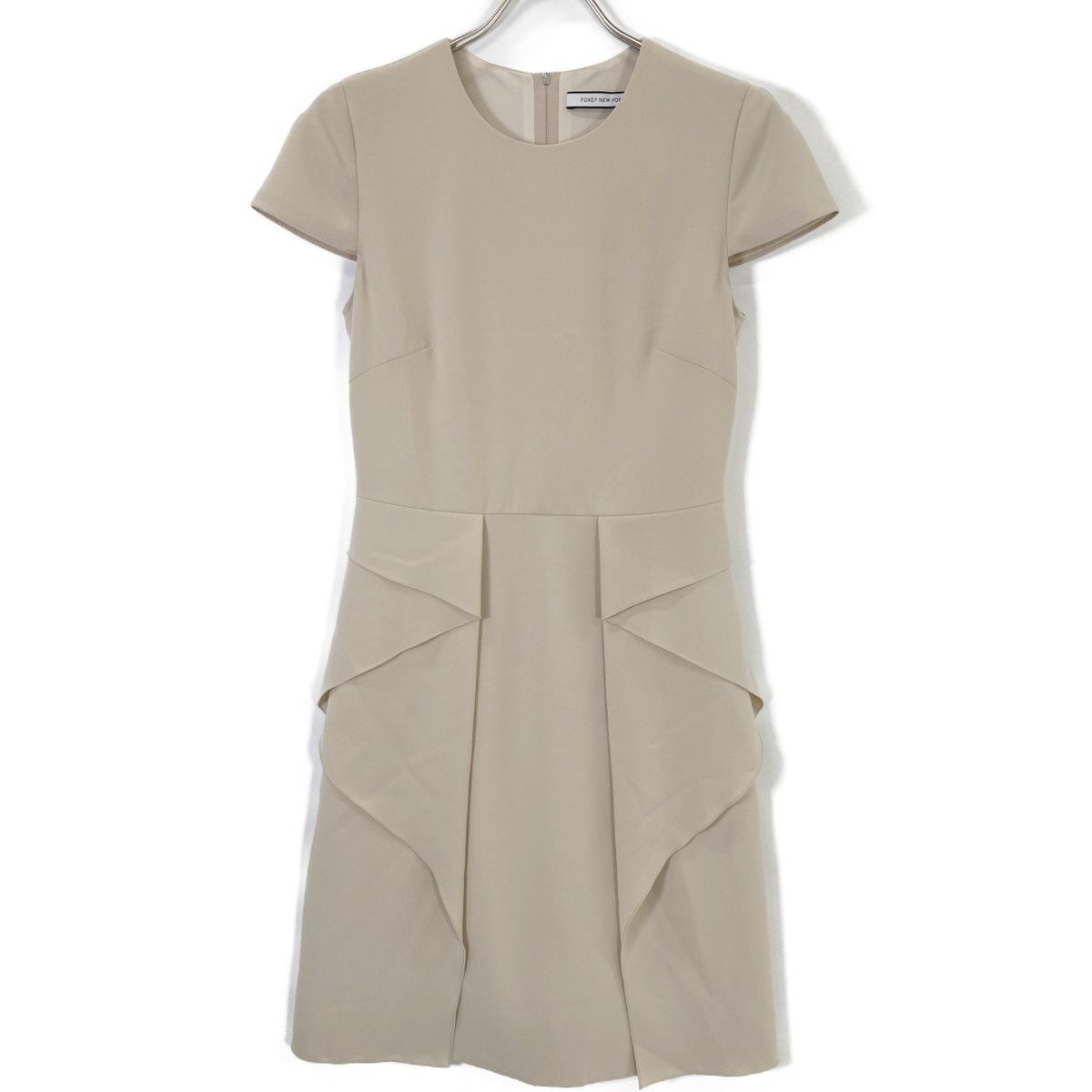 FOXEY NEW YORK フォクシーニューヨーク ﾍﾞｰｼﾞｭ ﾊﾞｯｸｼﾞｯﾌﾟ ﾌﾚﾝﾁｽﾘｰﾌﾞ