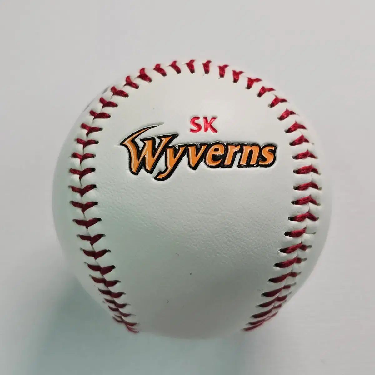 トレイヒルマン　サインボール SKワイバーンズ トレイ・ヒルマン監督 ロゴボール サイン入りサイン
