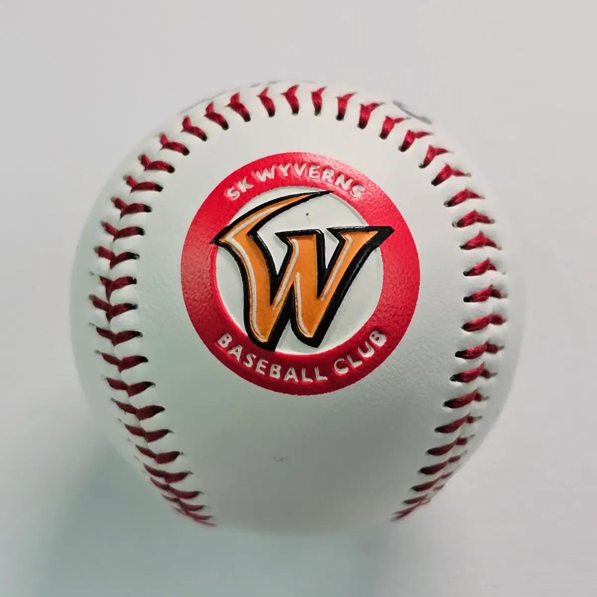 トレイヒルマン　サインボール SKワイバーンズ トレイ・ヒルマン監督 ロゴボール サイン入りサイン