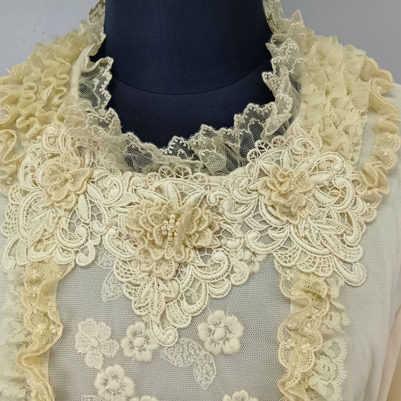 ノンノンドール non non dorl ムッシュ榊 花 刺繍 レース フリル