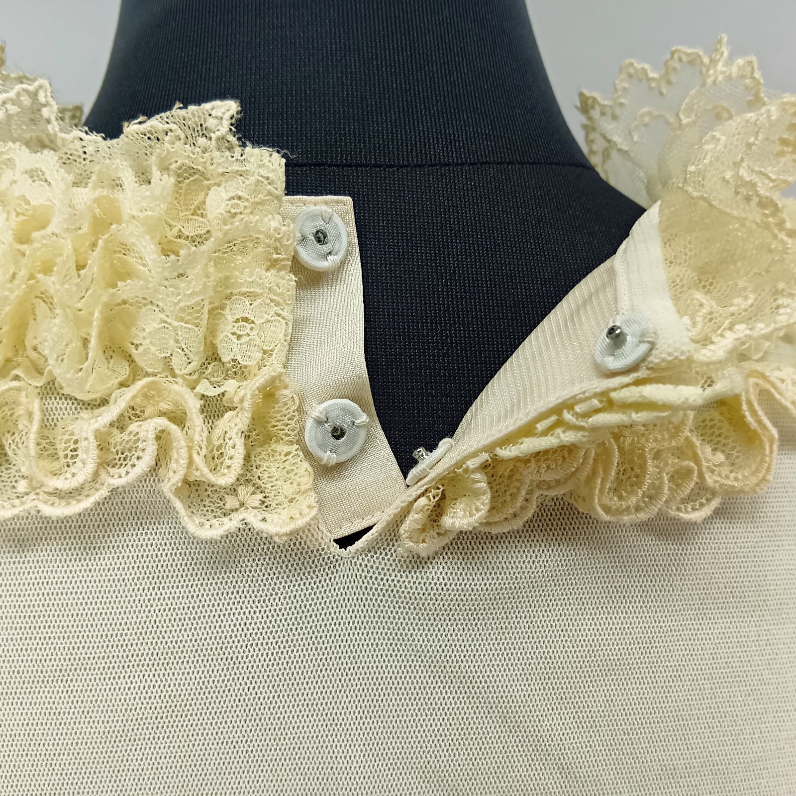 ノンノンドール non non dorl ムッシュ榊 花 刺繍 レース フリル