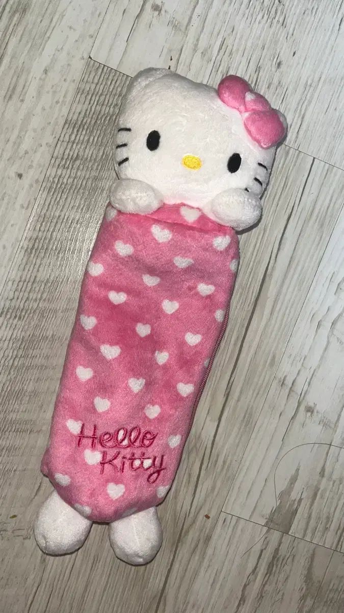 ゴー キティ 筆箱