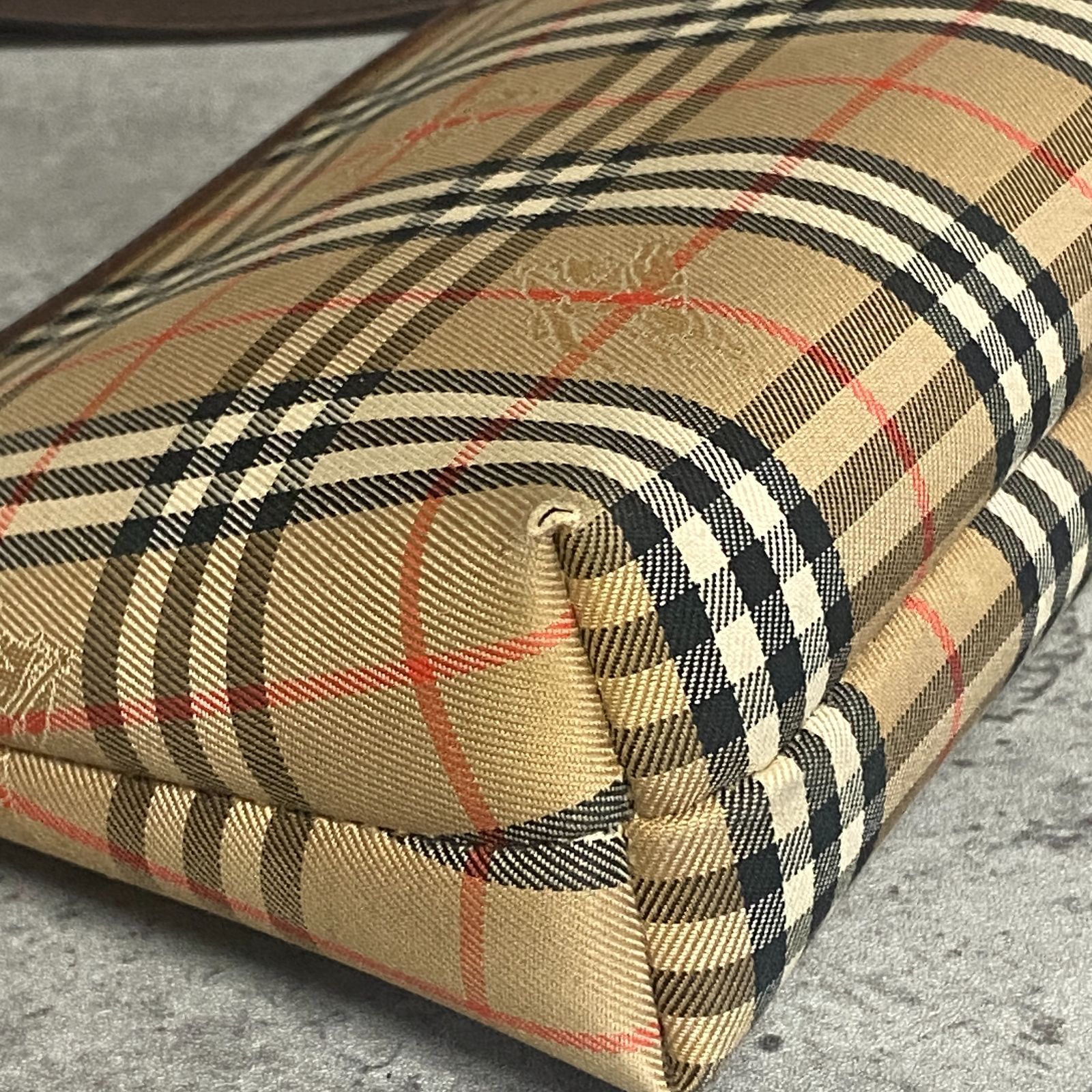 【Burberrys】希少80sノバチェック柄シャードロゴクラッチバッグ・ポーチ Burberrys】希少80sノバチェック柄シャードロゴクラッチバッグ・ポーチ