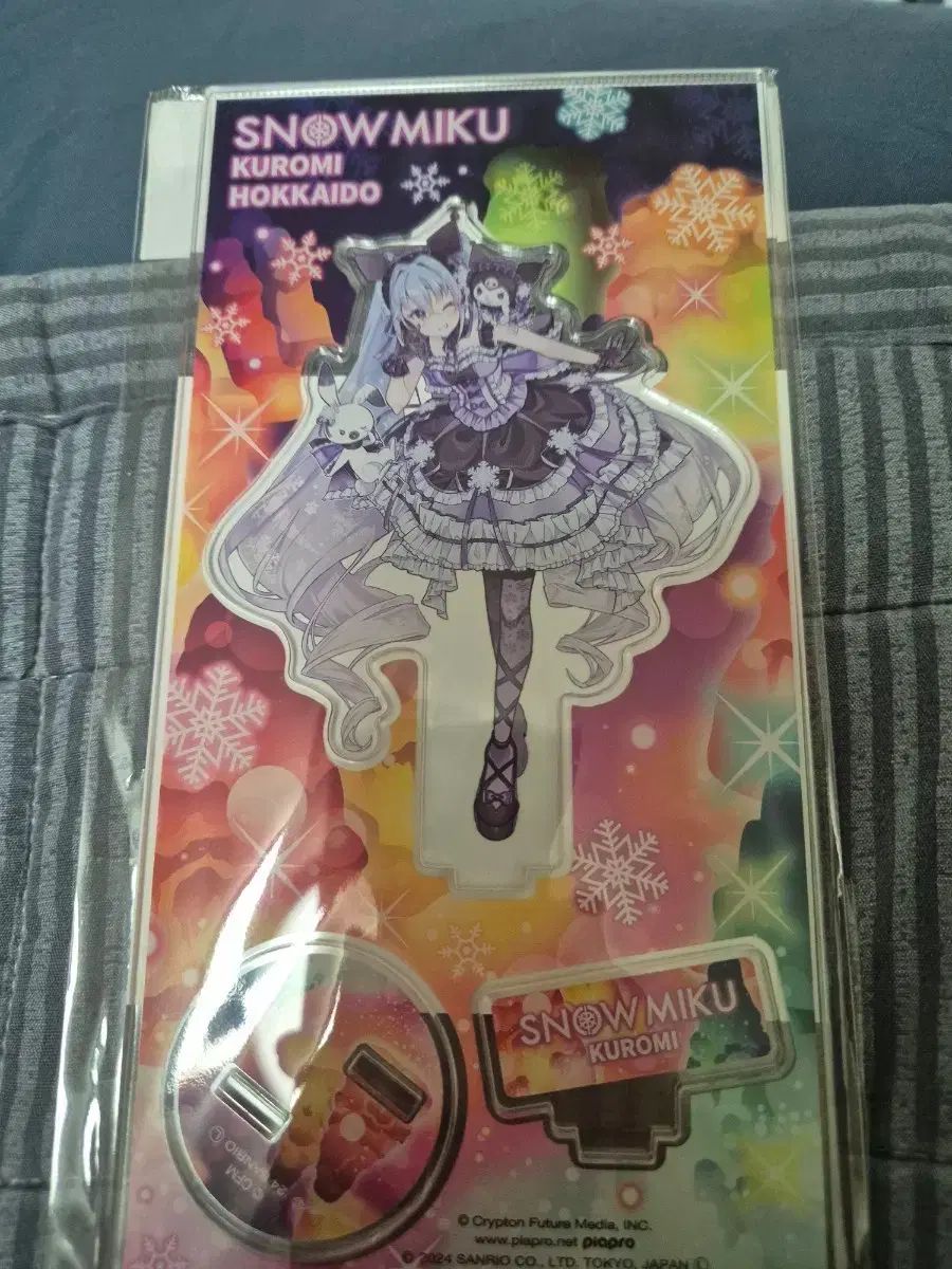 新作，人気SALE 雪ミク クロミ 北海道 アクリルスタンド その他